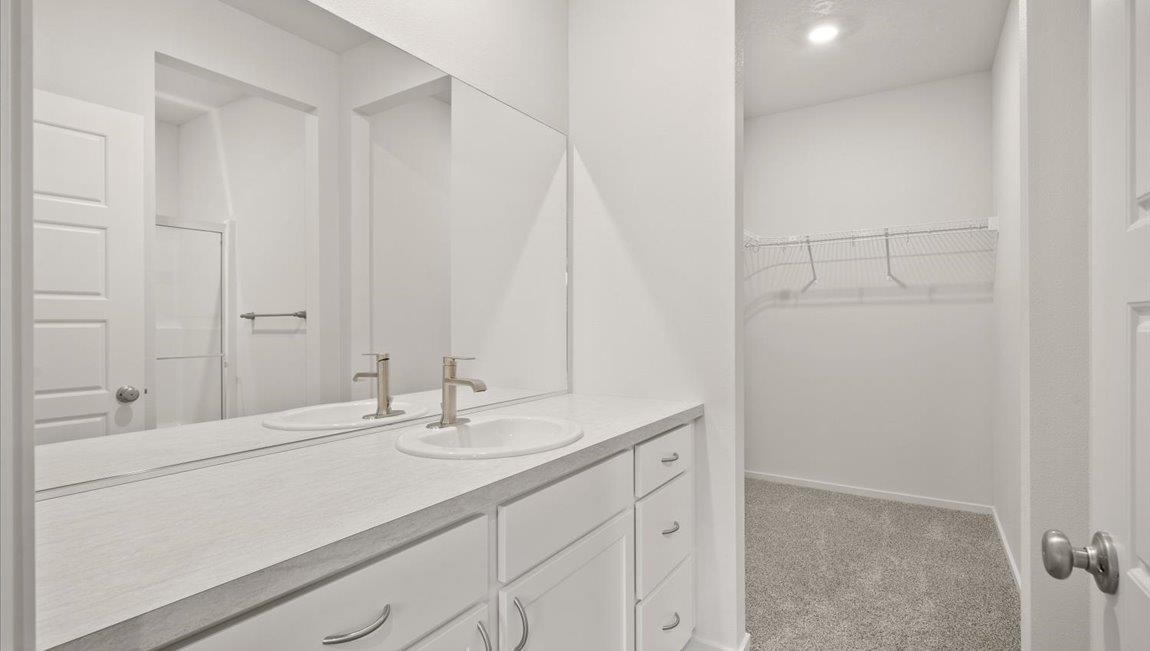3836 S Walden St - Photo 9