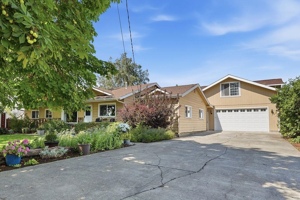 1616 W Strong Rd - Photo 39