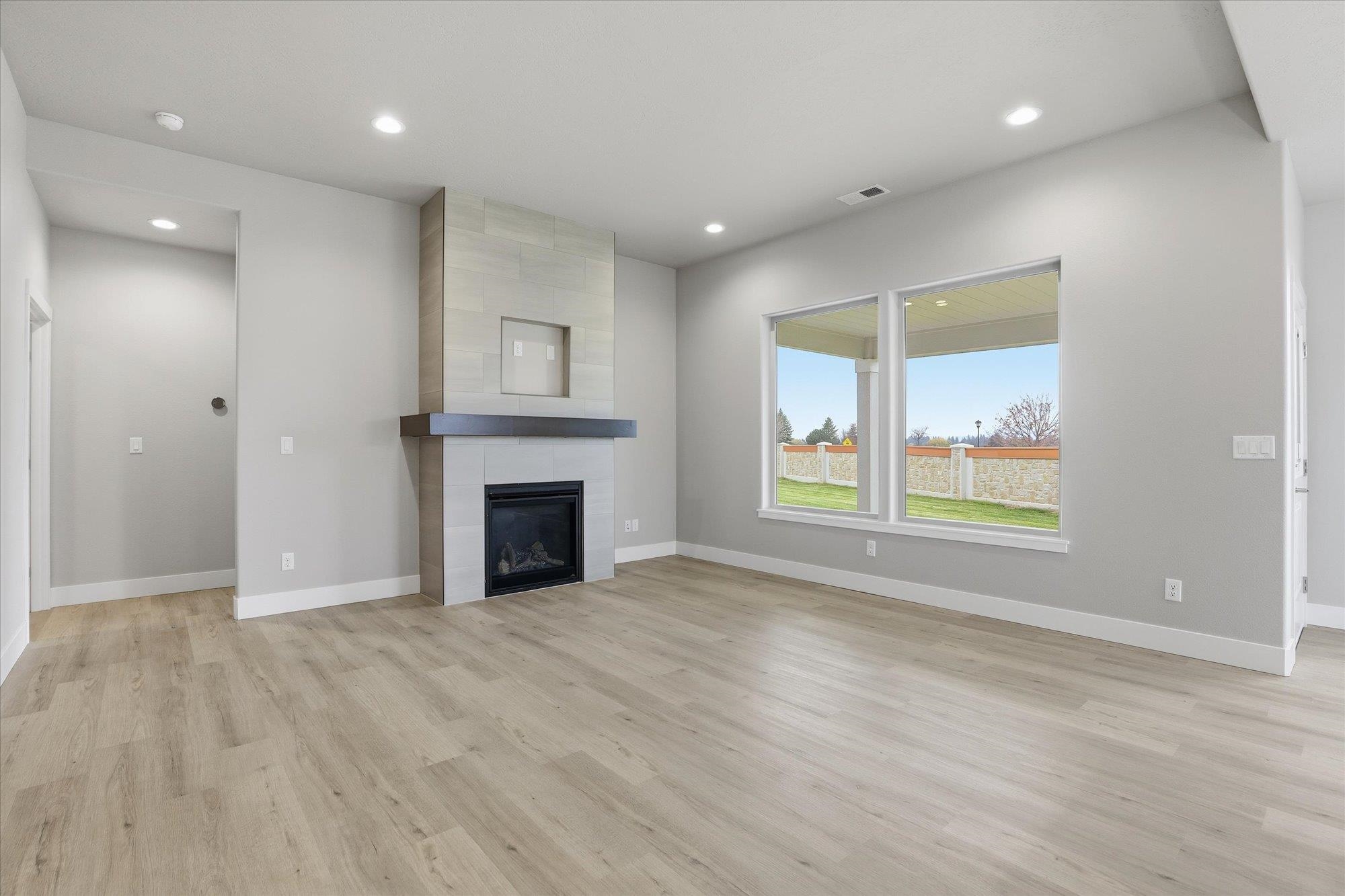 1109 - 20 N Country Club Dr - Photo 8