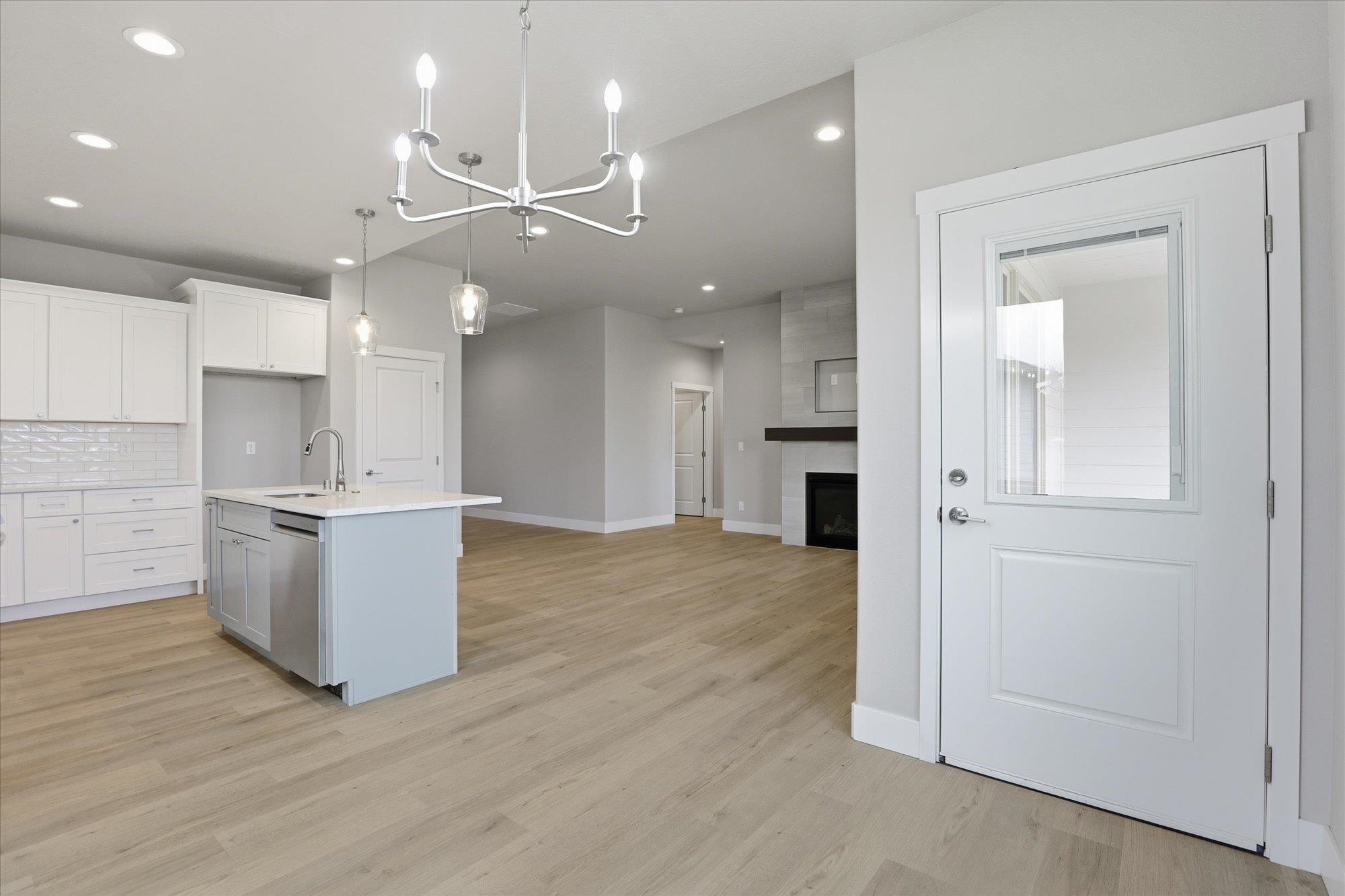 1109 - 20 N Country Club Dr - Photo 12