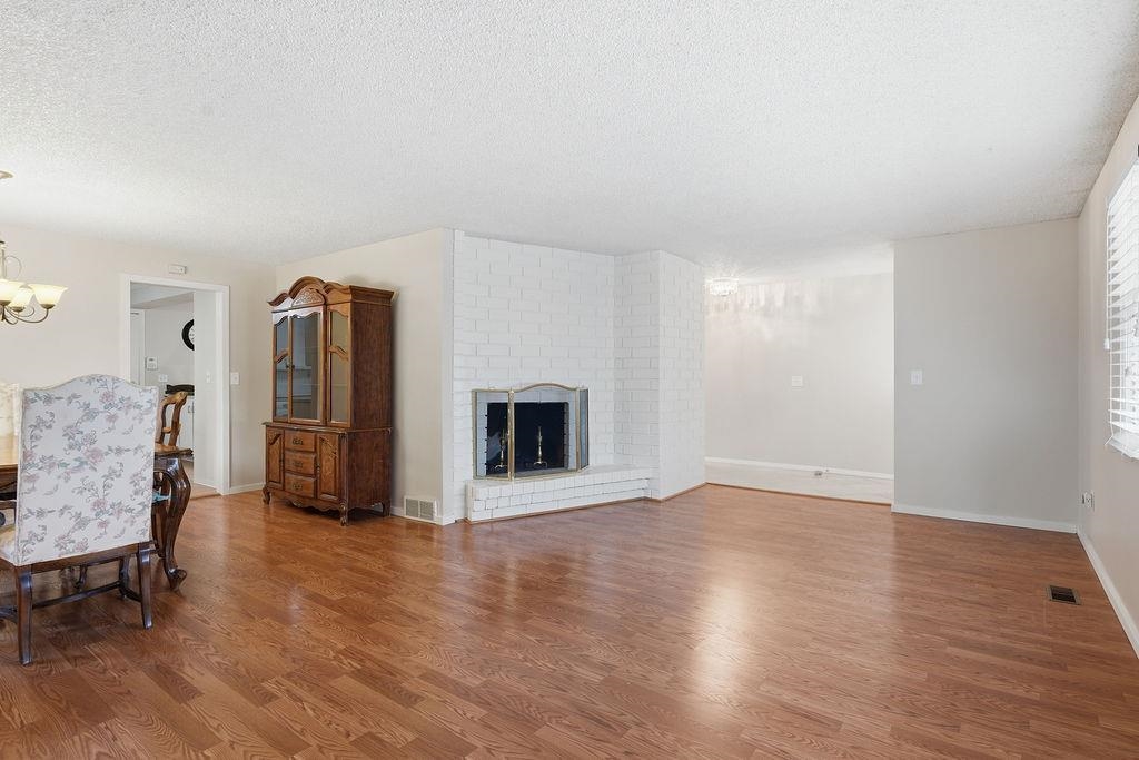 1005 W Bellwood Dr - Photo 6