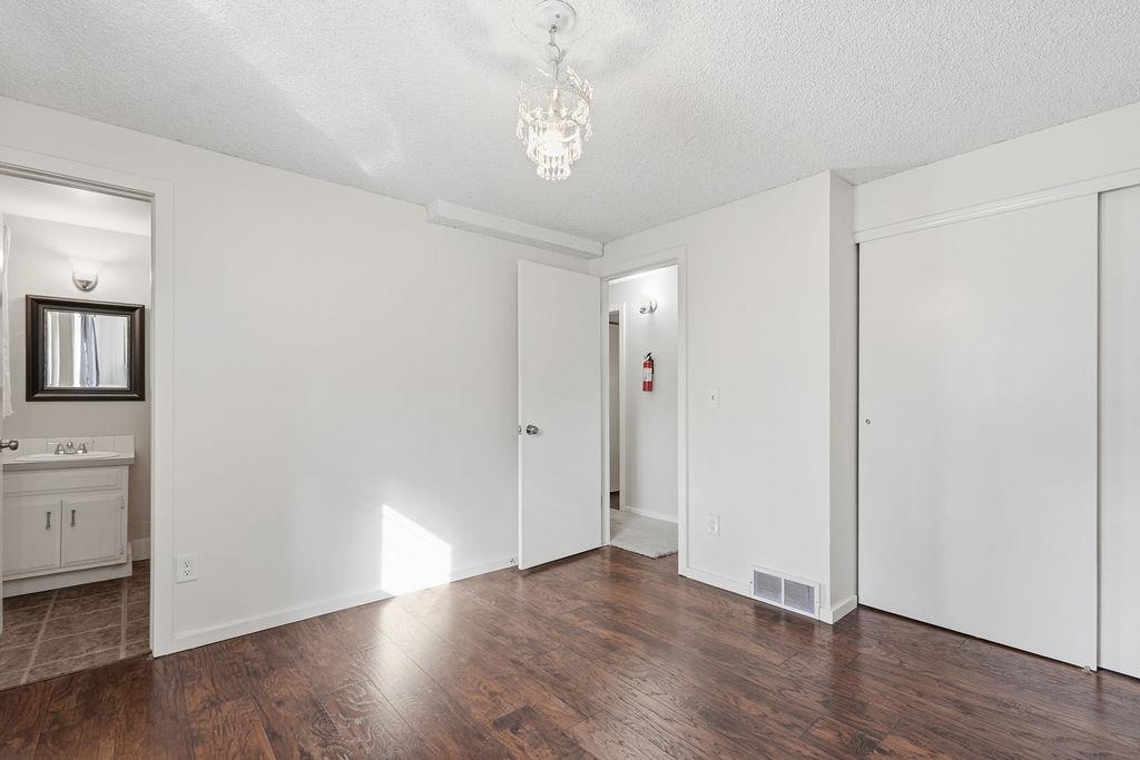 1005 W Bellwood Dr - Photo 27