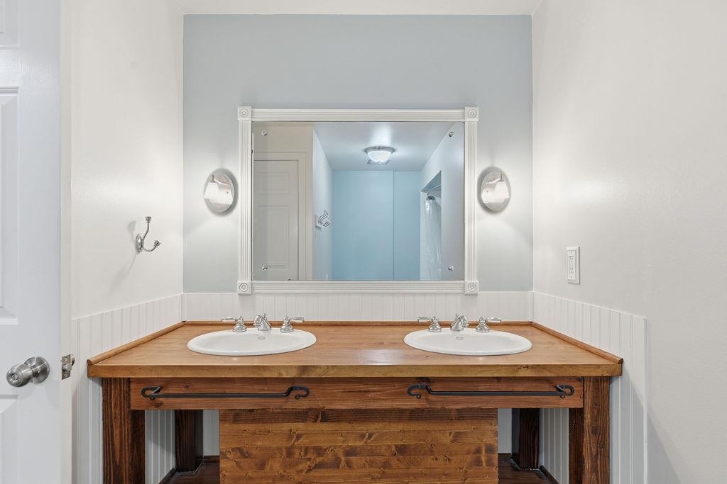 1005 W Bellwood Dr - Photo 32