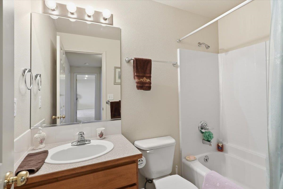 22915 E Eaglebend Ln - Photo 23