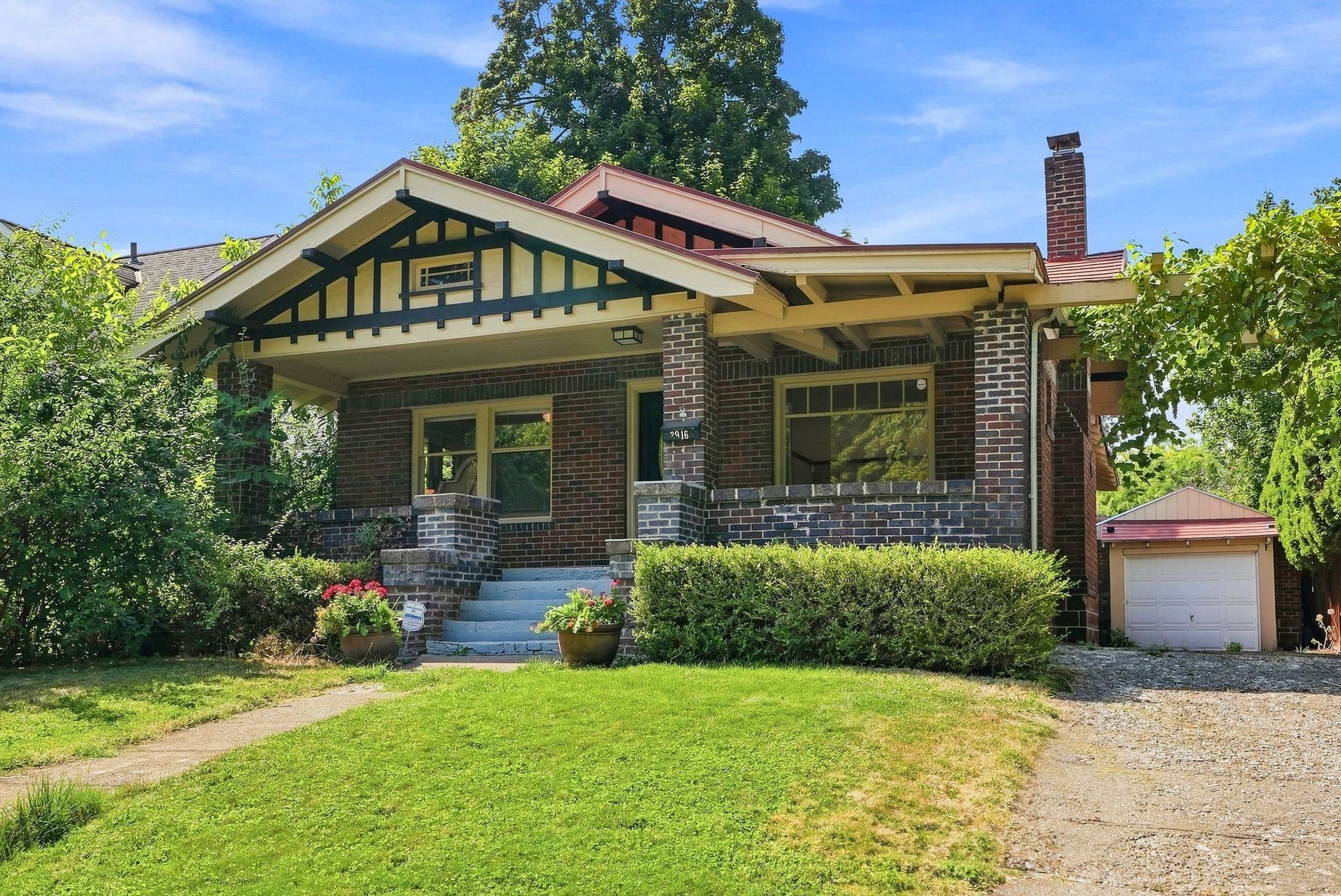 2916 S Manito Blvd - Photo 2