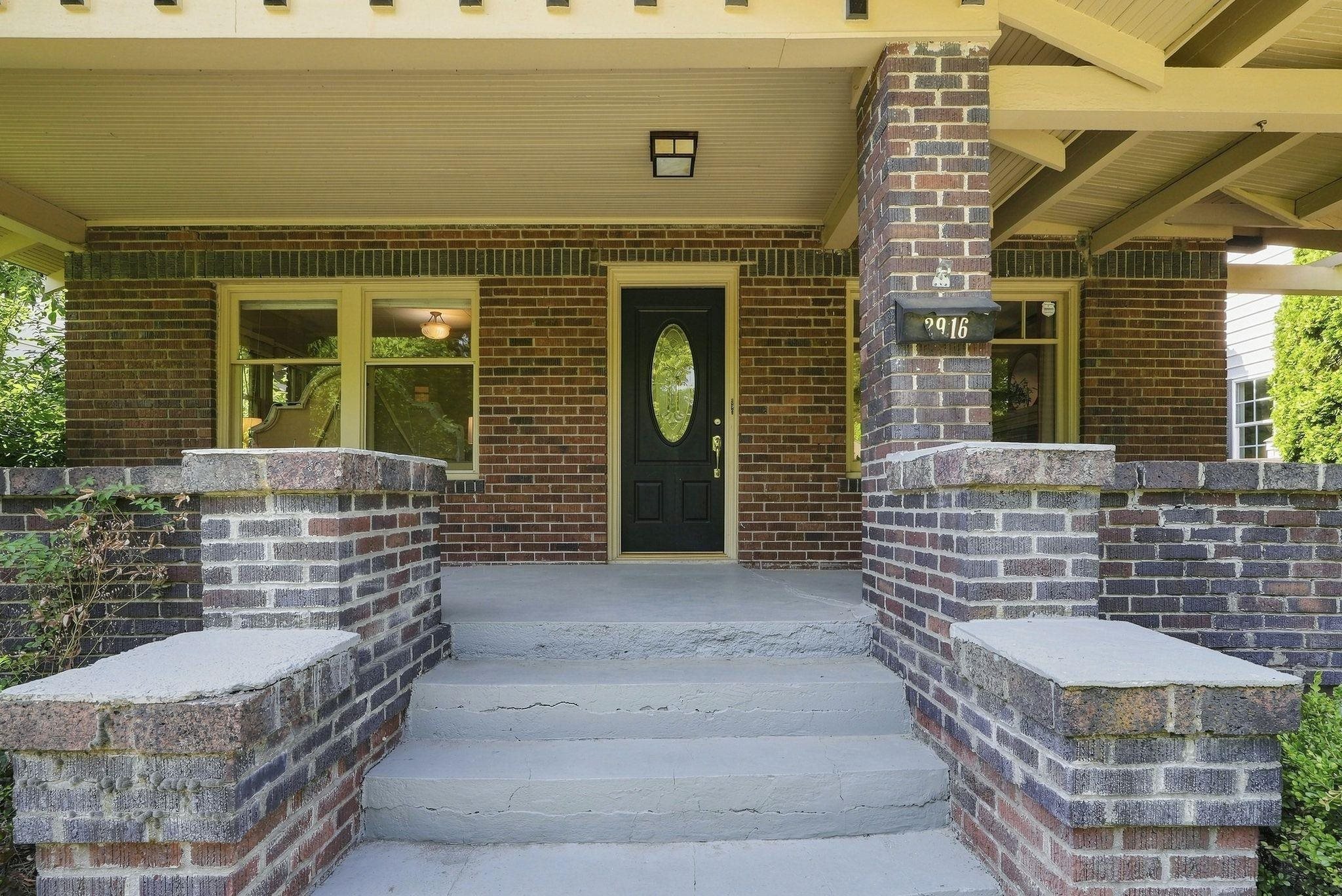 2916 S Manito Blvd - Photo 3