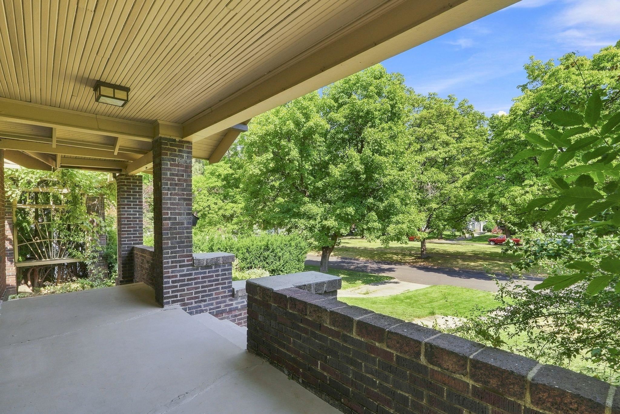 2916 S Manito Blvd - Photo 4