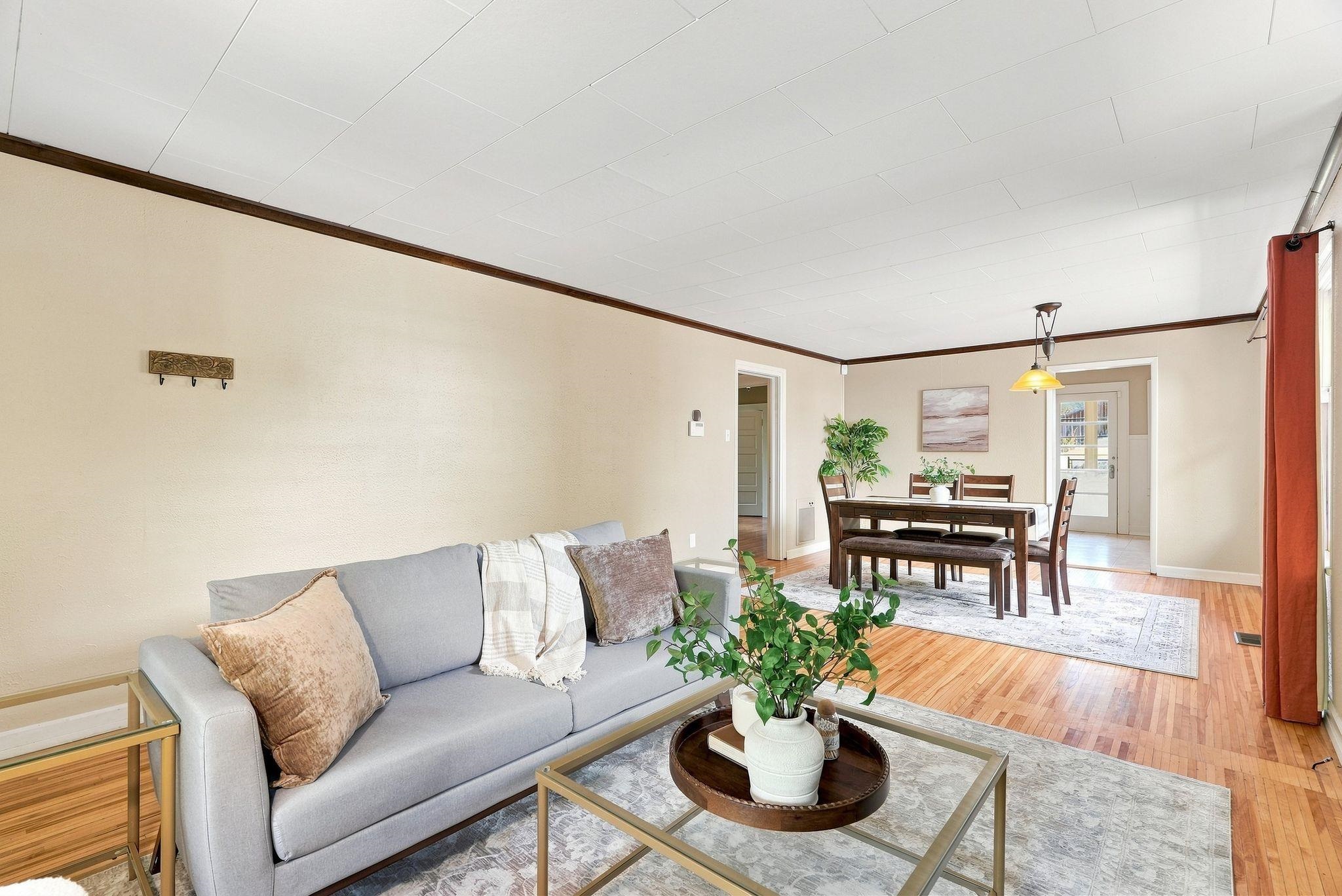 2916 S Manito Blvd - Photo 8