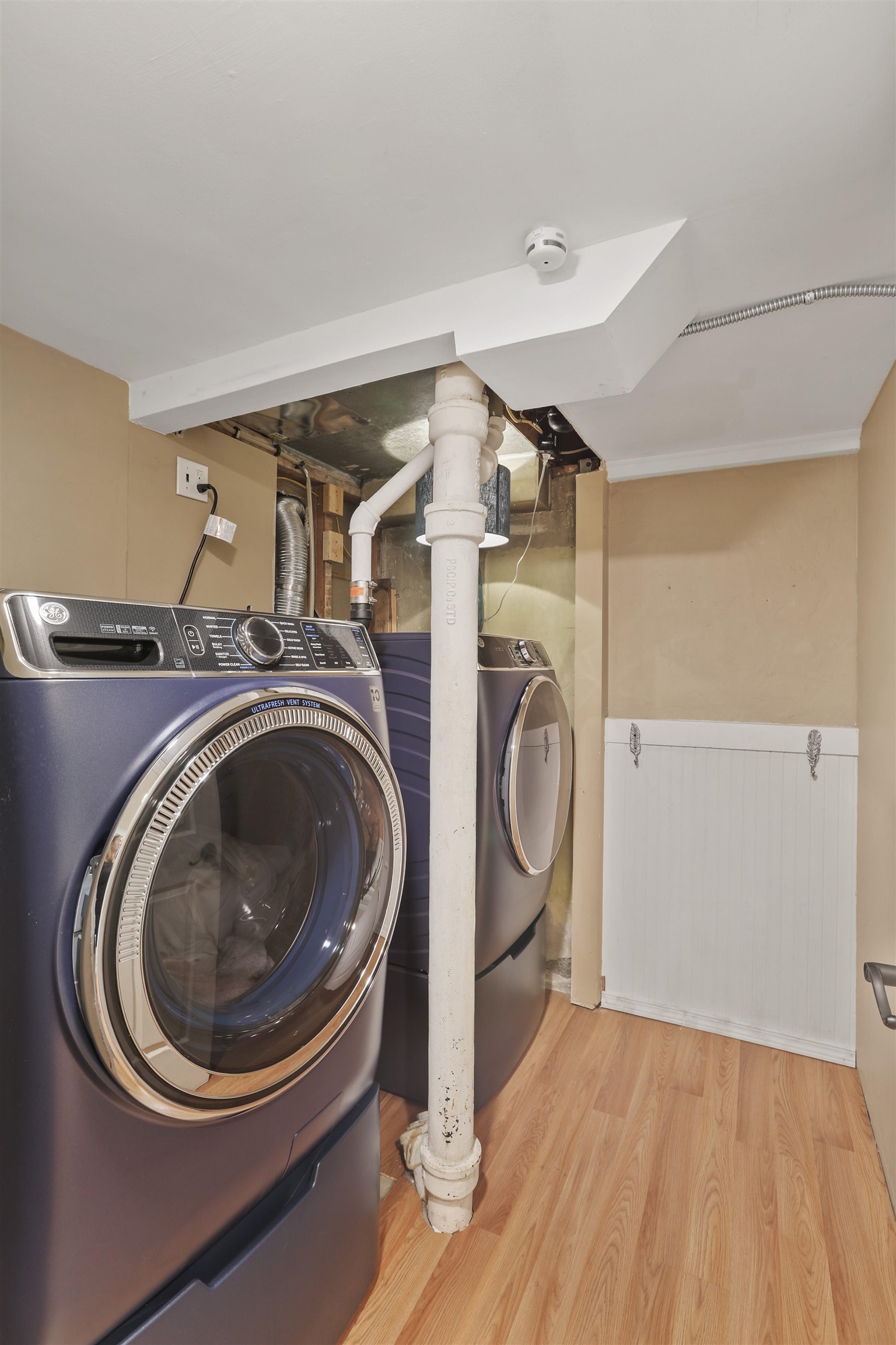 1115 E 28th Ave - Photo 17