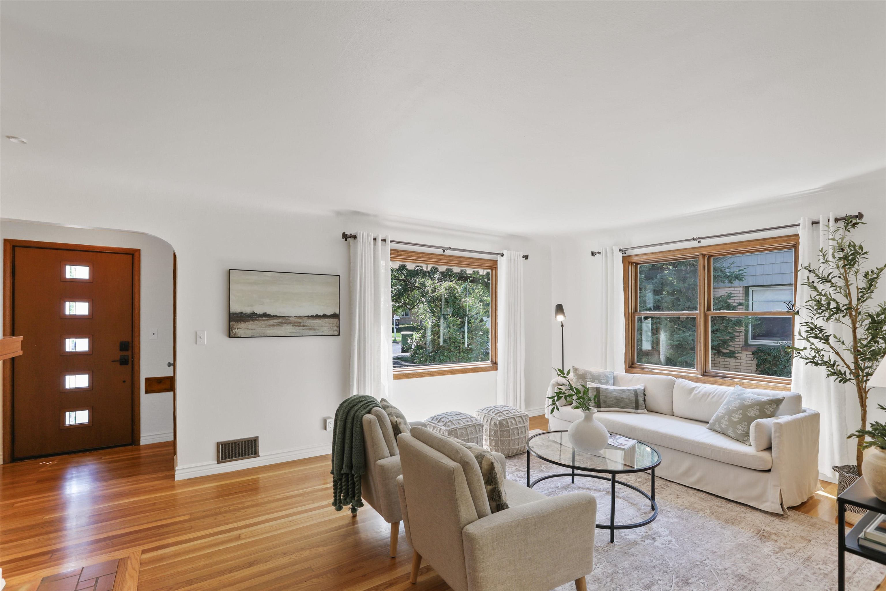 1115 E 28th Ave - Photo 5