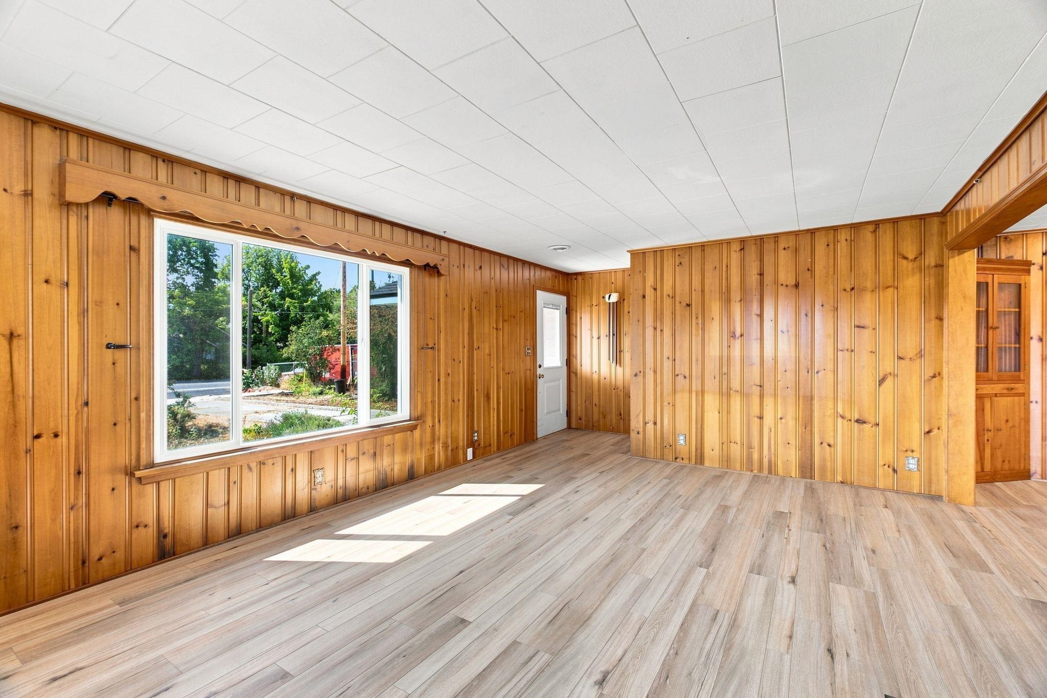 9809 E Upriver Dr - Photo 5
