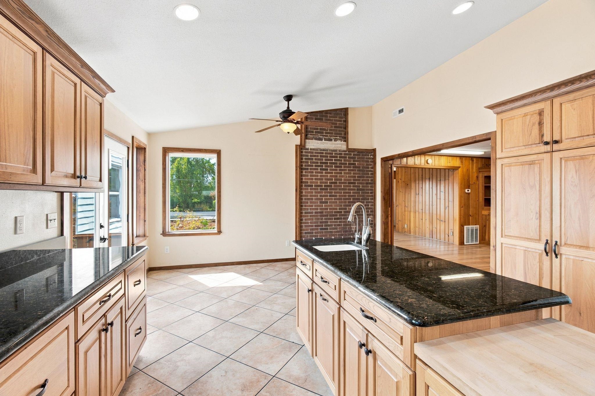 9809 E Upriver Dr - Photo 13