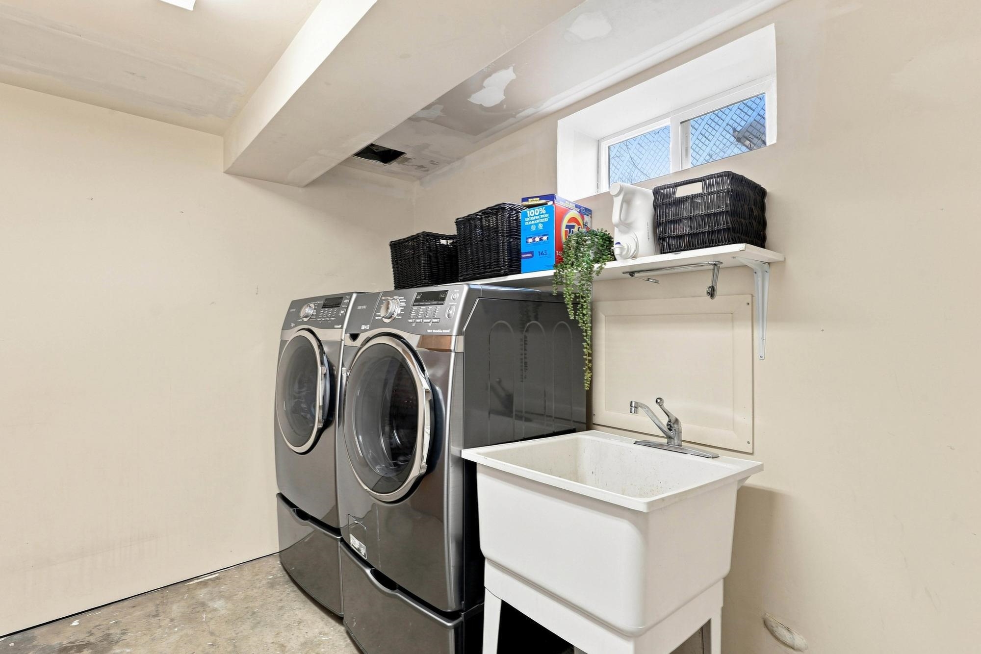 3228 W Queen Pl - Photo 32