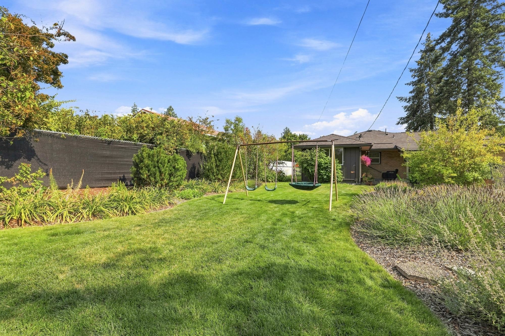 3228 W Queen Pl - Photo 44