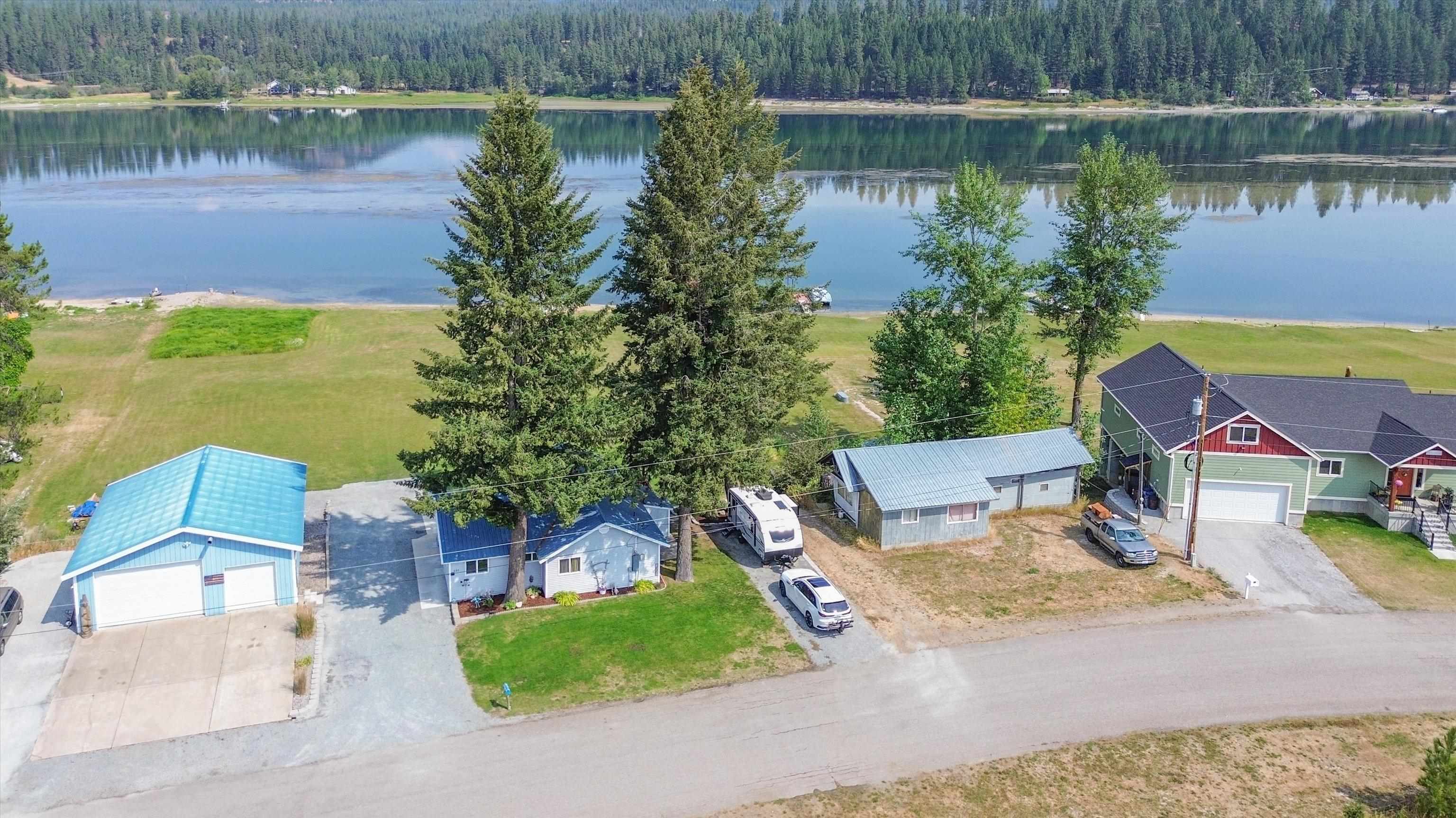 692 Yergens Rd - Photo 31