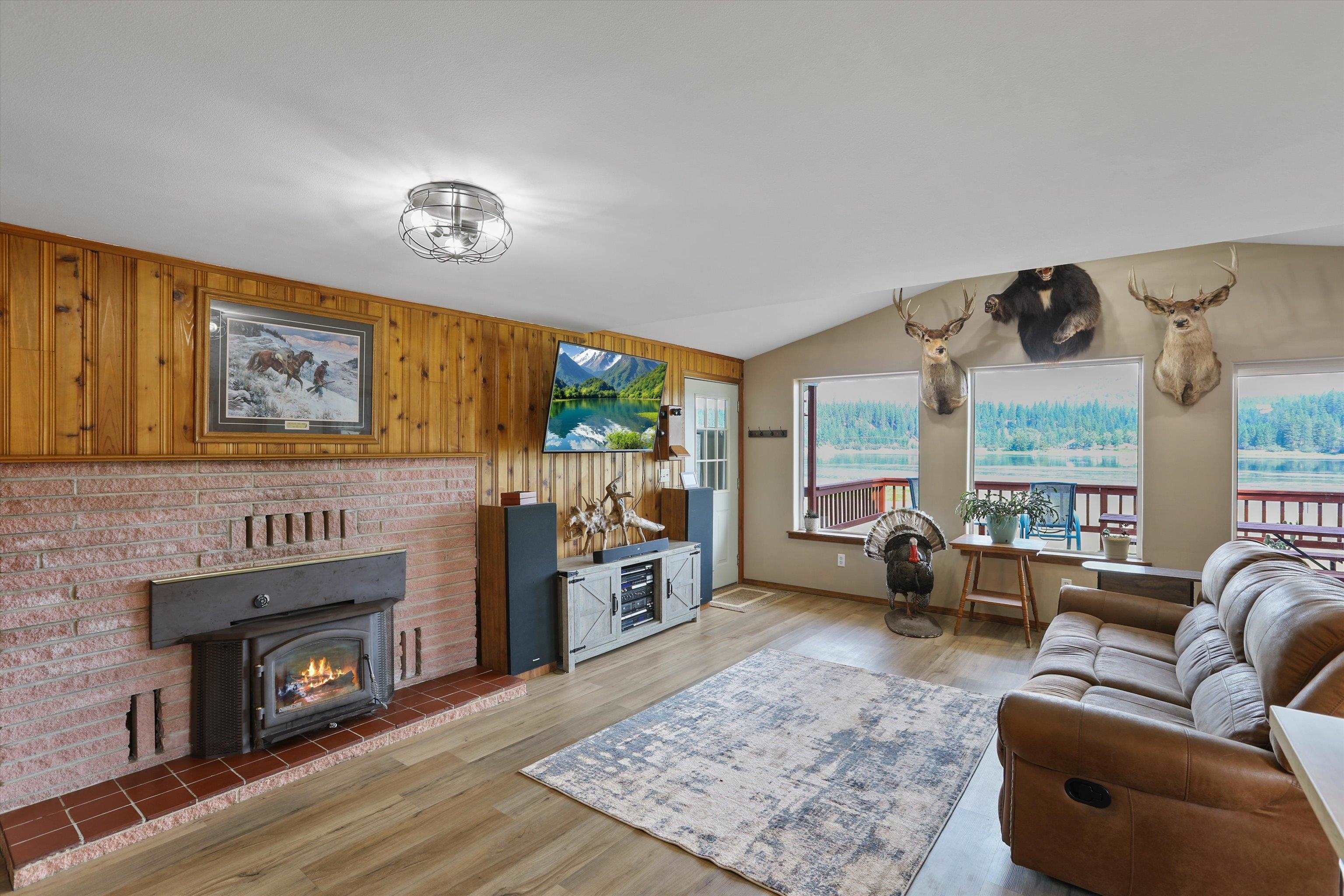692 Yergens Rd - Photo 15