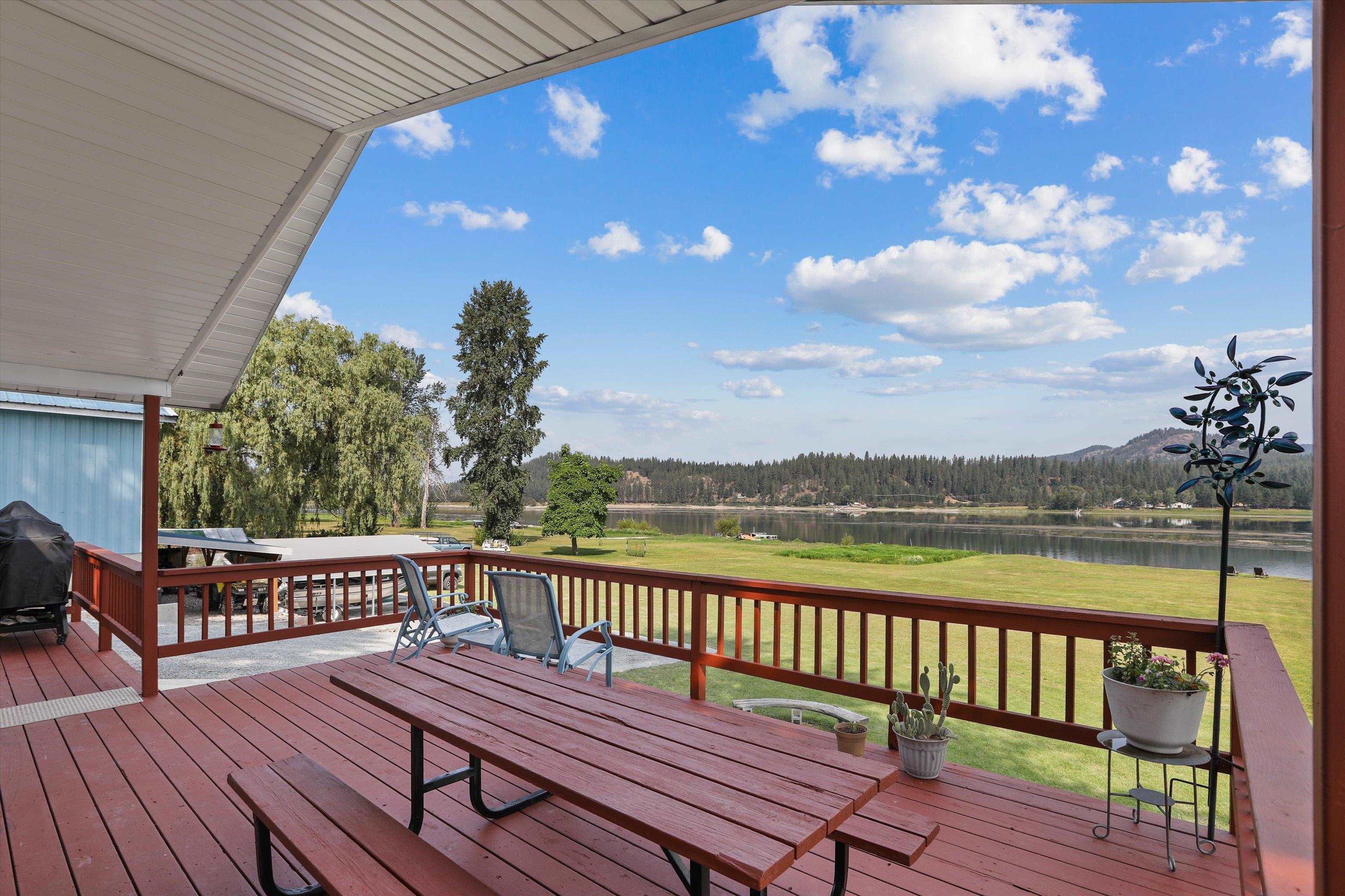 692 Yergens Rd - Photo 8