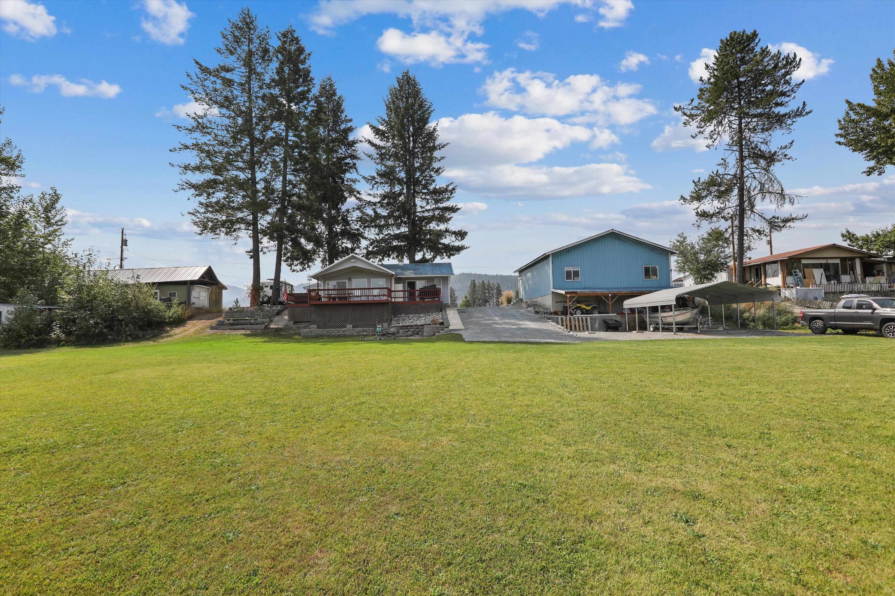 692 Yergens Rd - Photo 36