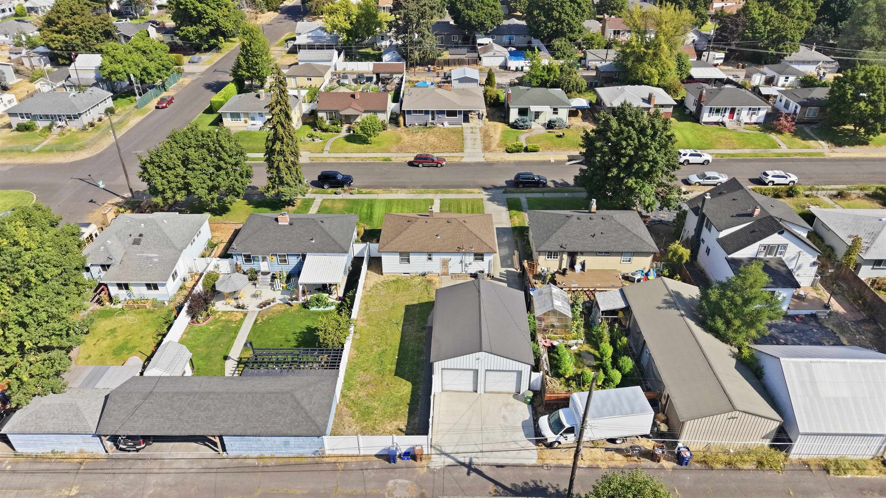 3823 W Princeton Ave - Photo 39