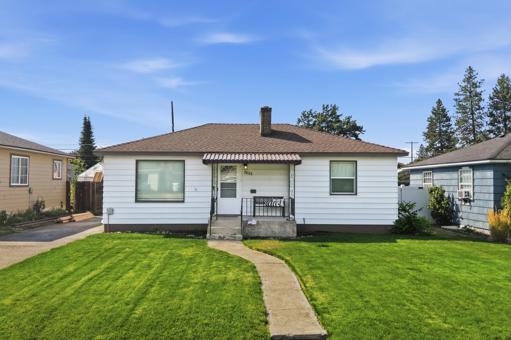 3823 W Princeton Ave - Photo 1