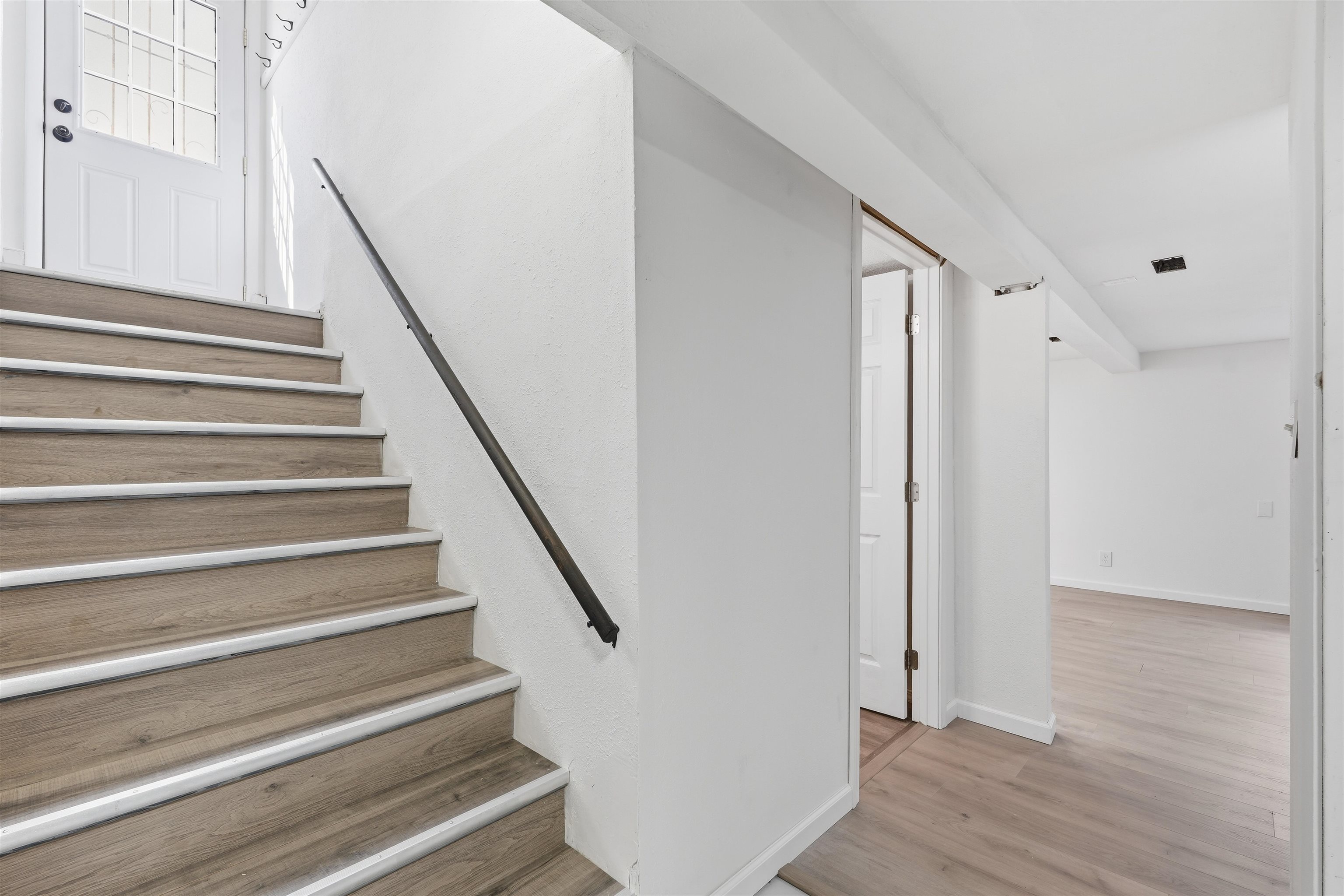 3823 W Princeton Ave - Photo 24