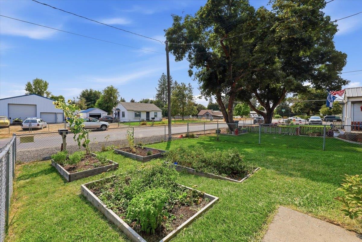 3707 E Guy Ave - Photo 6