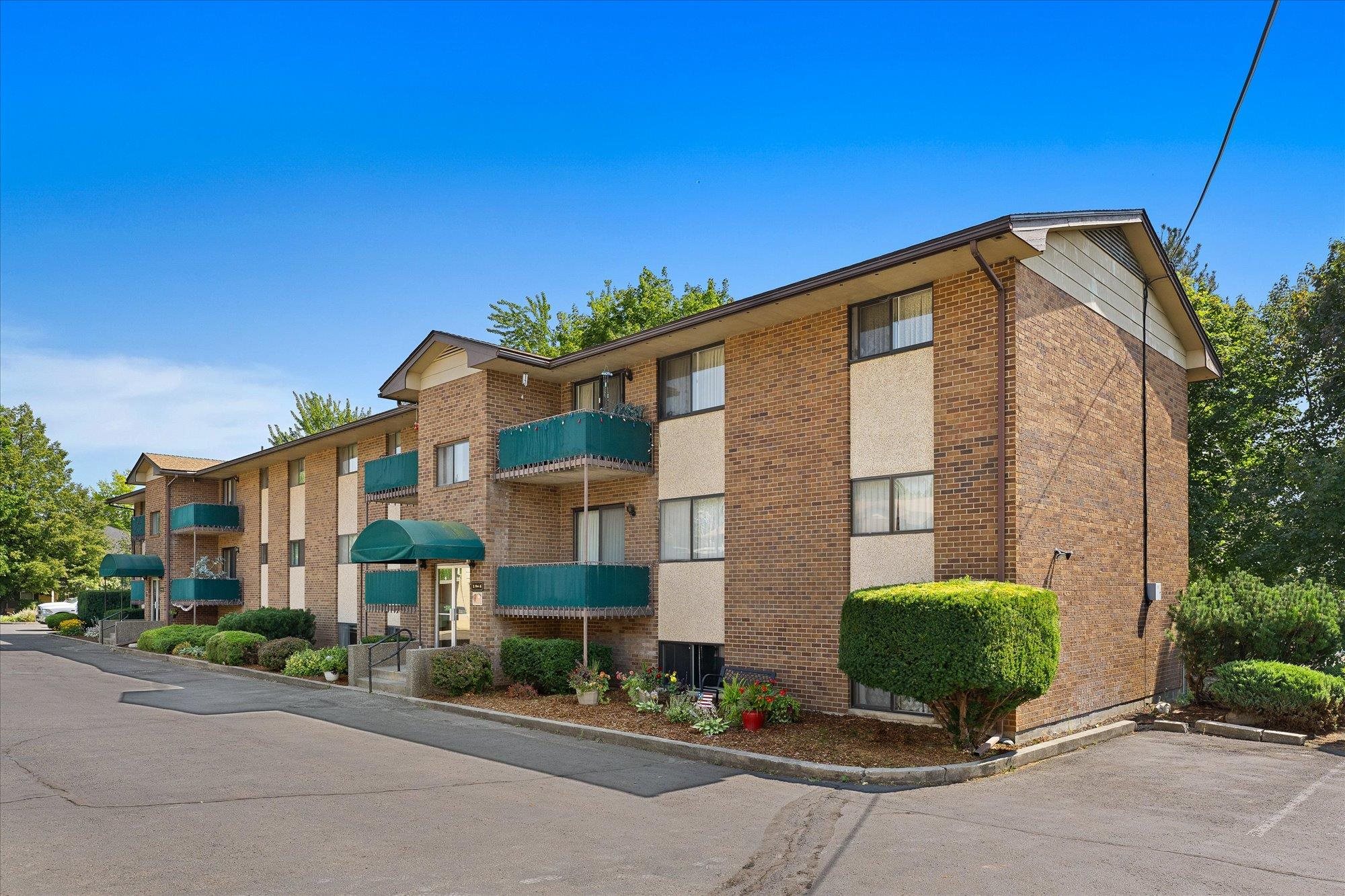 13223 E 29th Ave, Unit #2 - Photo 1