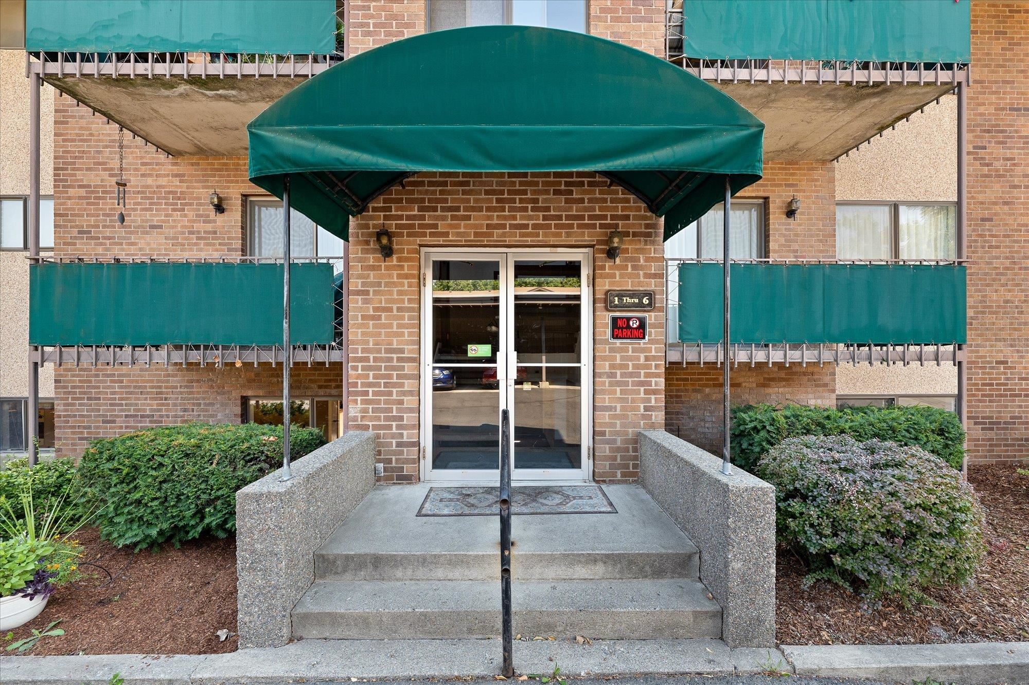 13223 E 29th Ave, Unit #2 - Photo 2