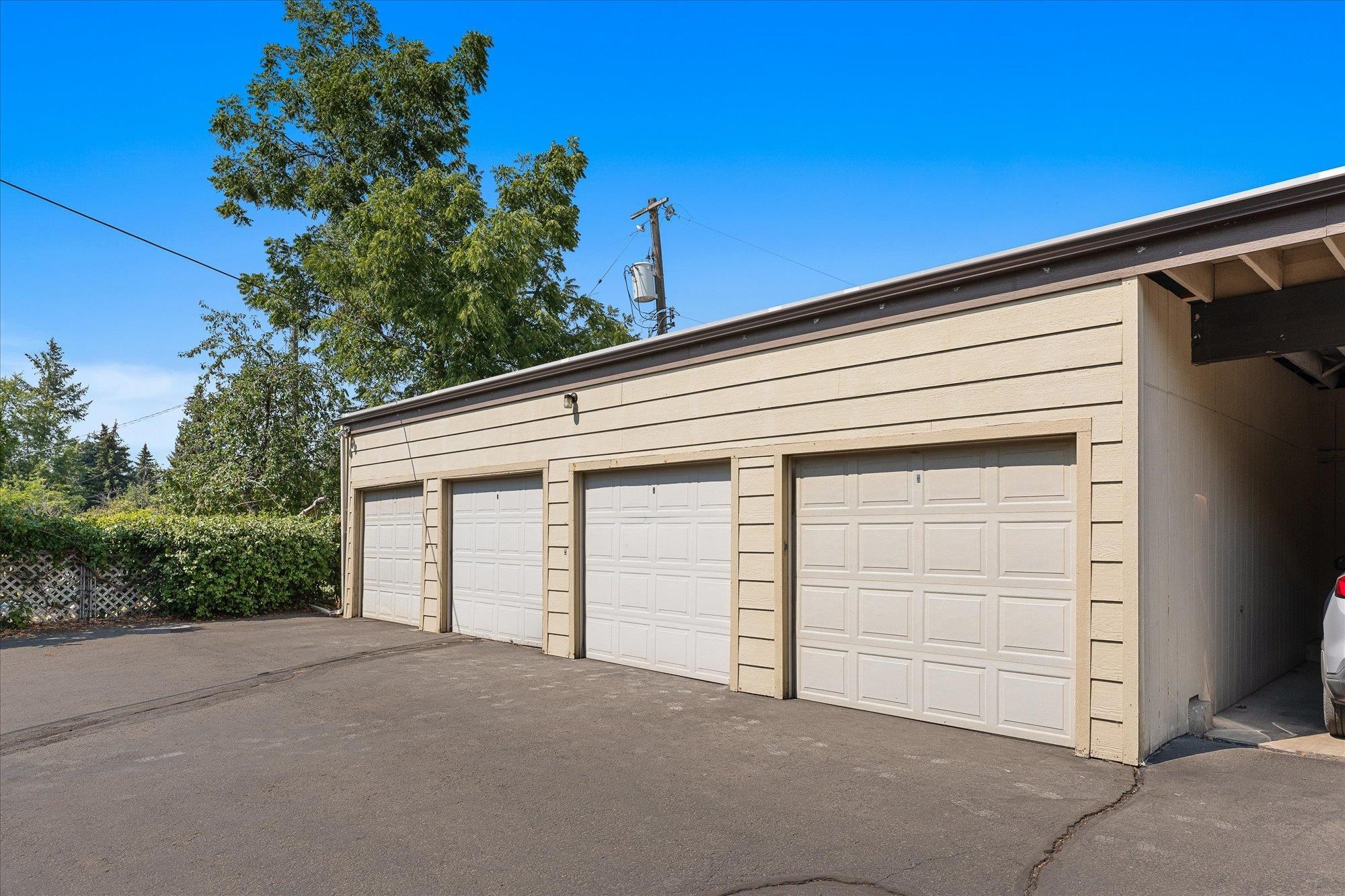13223 E 29th Ave, Unit #2 - Photo 24