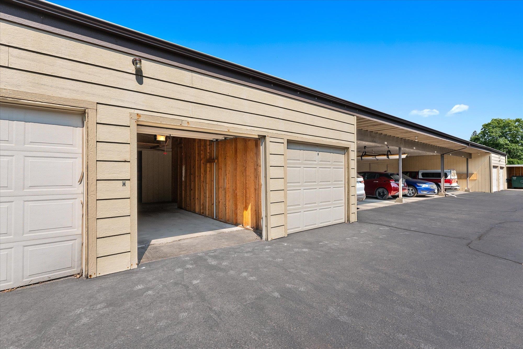 13223 E 29th Ave, Unit #2 - Photo 25