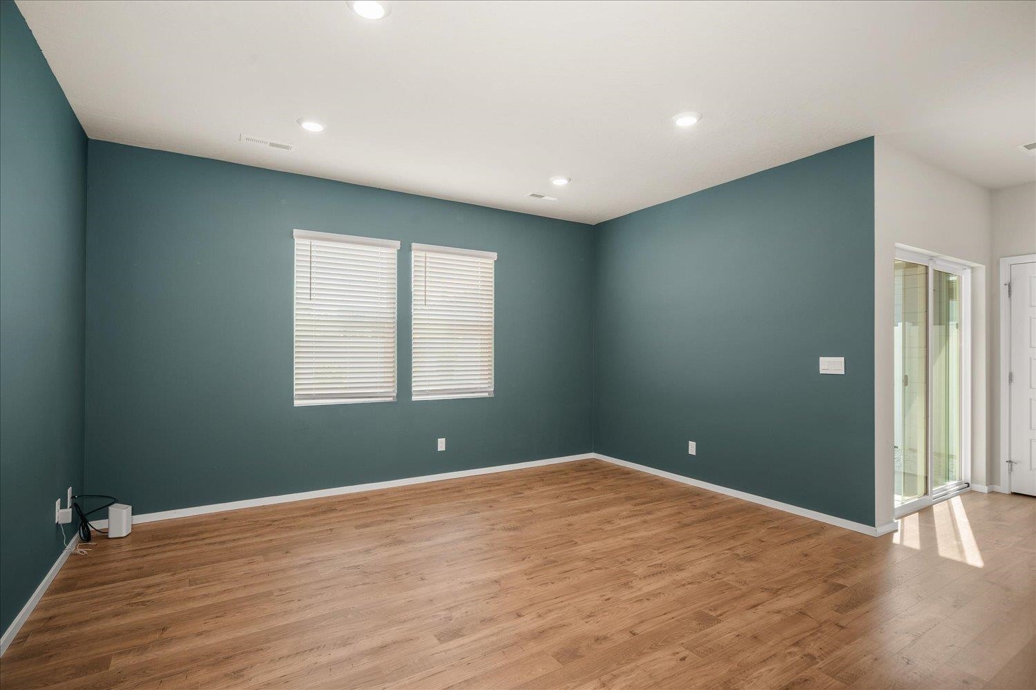 8505 W Red Ave - Photo 5