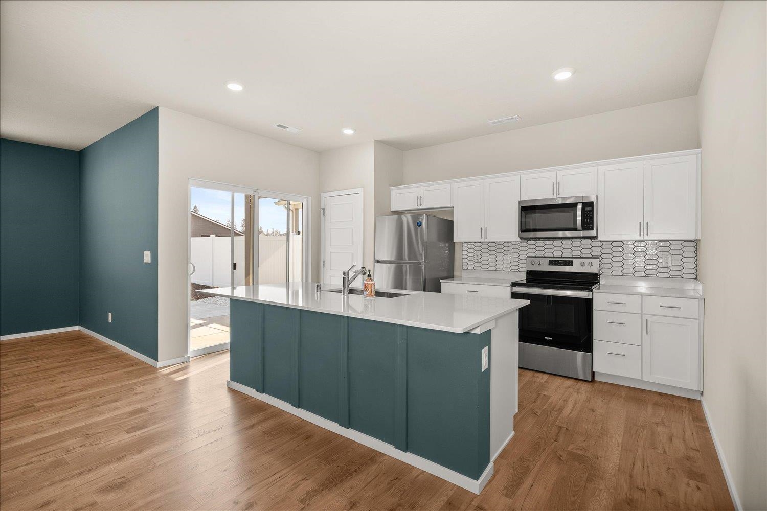 8505 W Red Ave - Photo 7