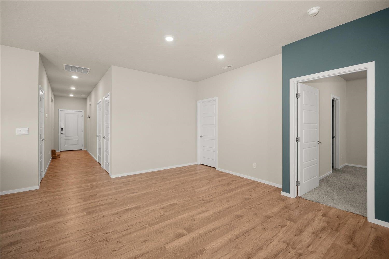 8505 W Red Ave - Photo 11