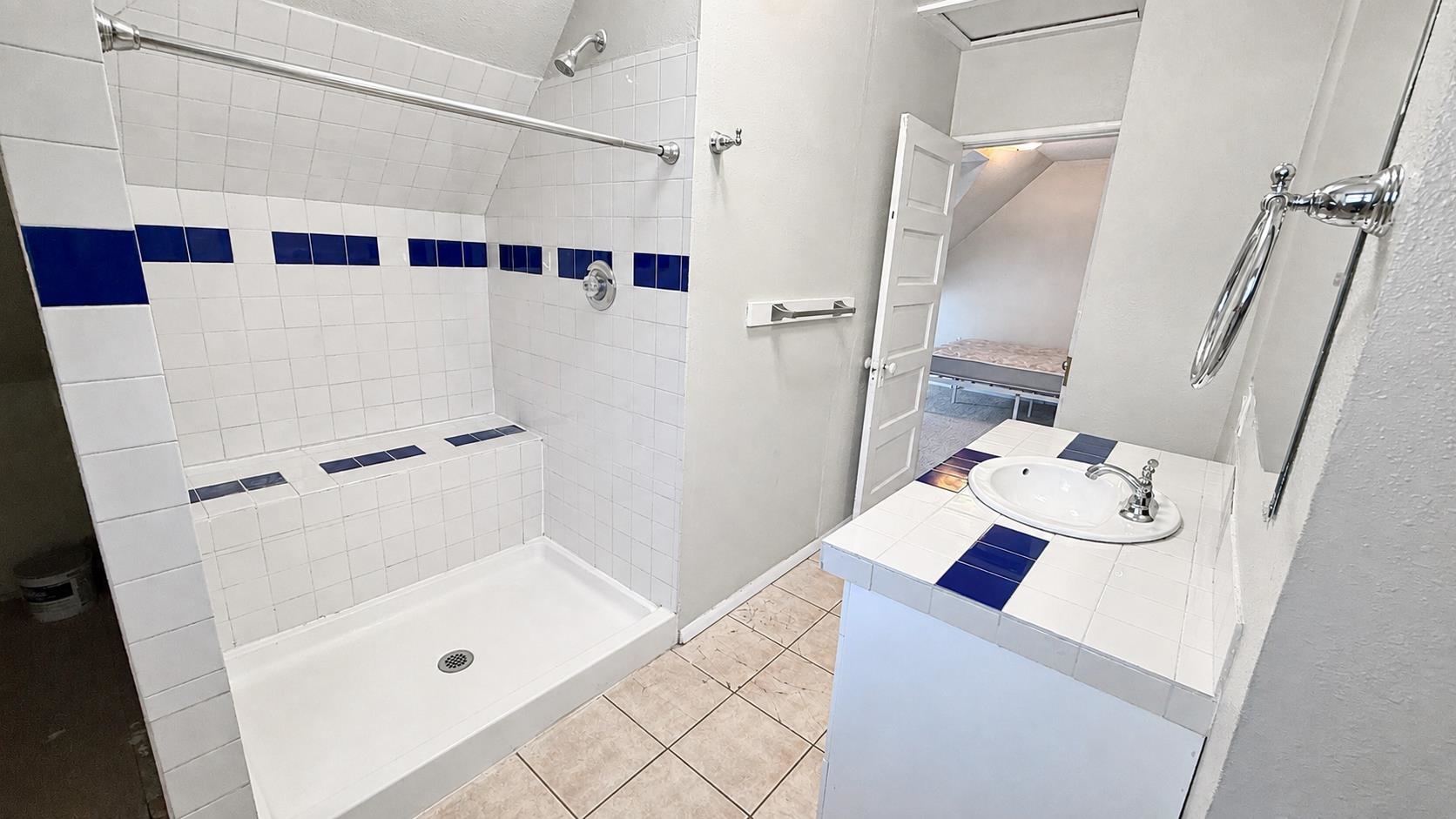 943 E Ermina Ave - Photo 15