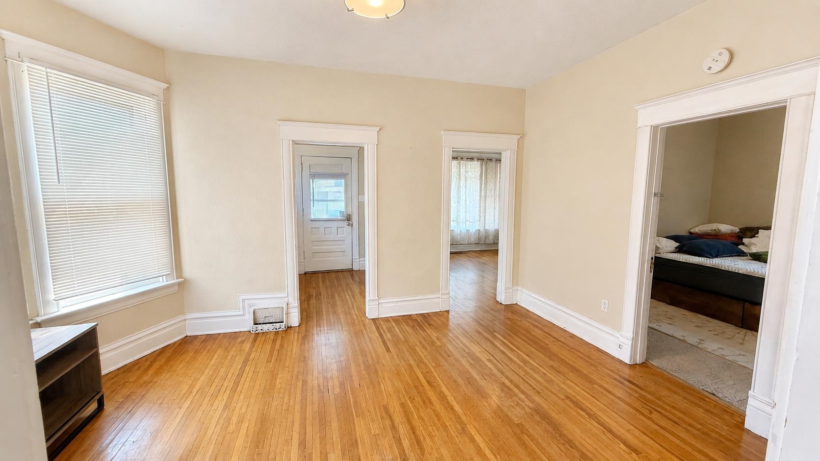 943 E Ermina Ave - Photo 7