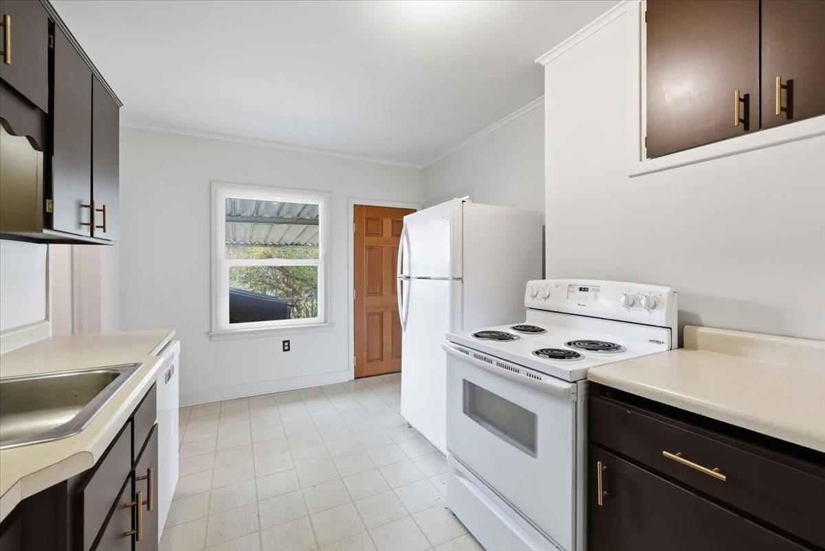 2312 N Jefferson St - Photo 12