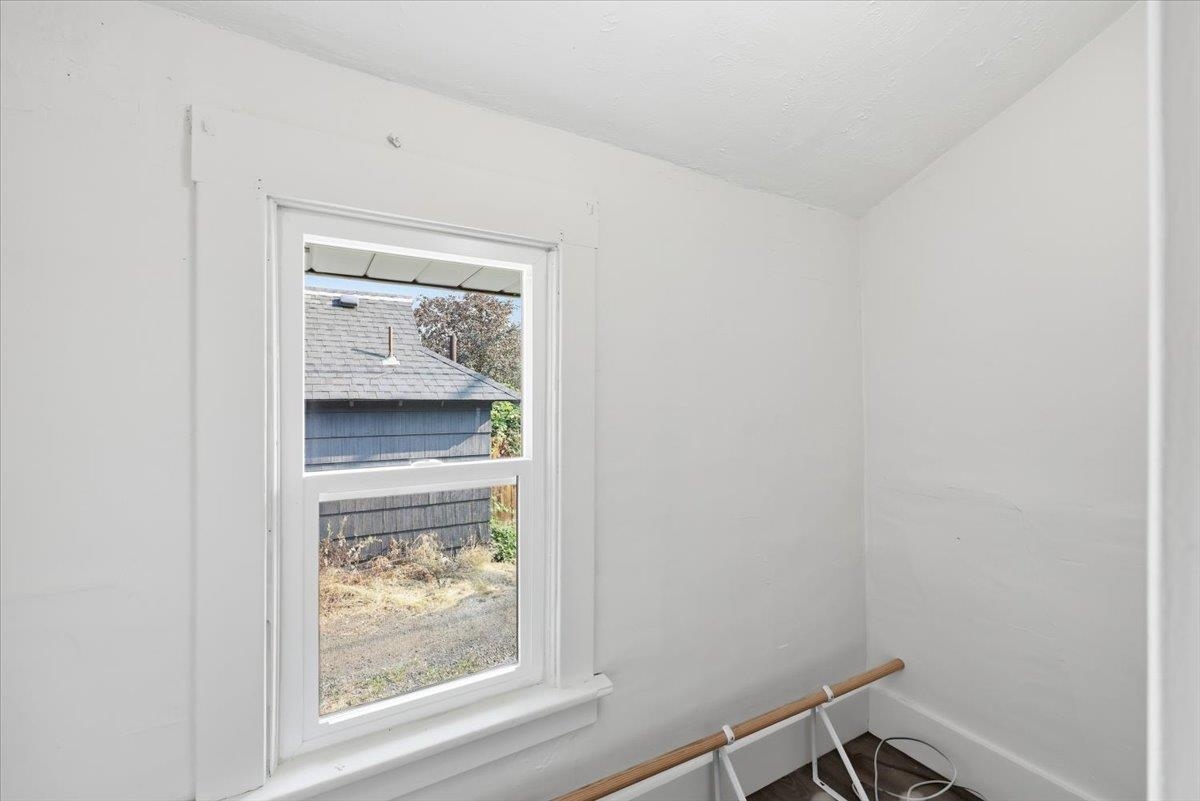 2312 N Jefferson St - Photo 15