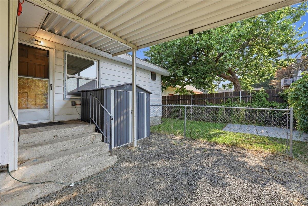 2312 N Jefferson St - Photo 25