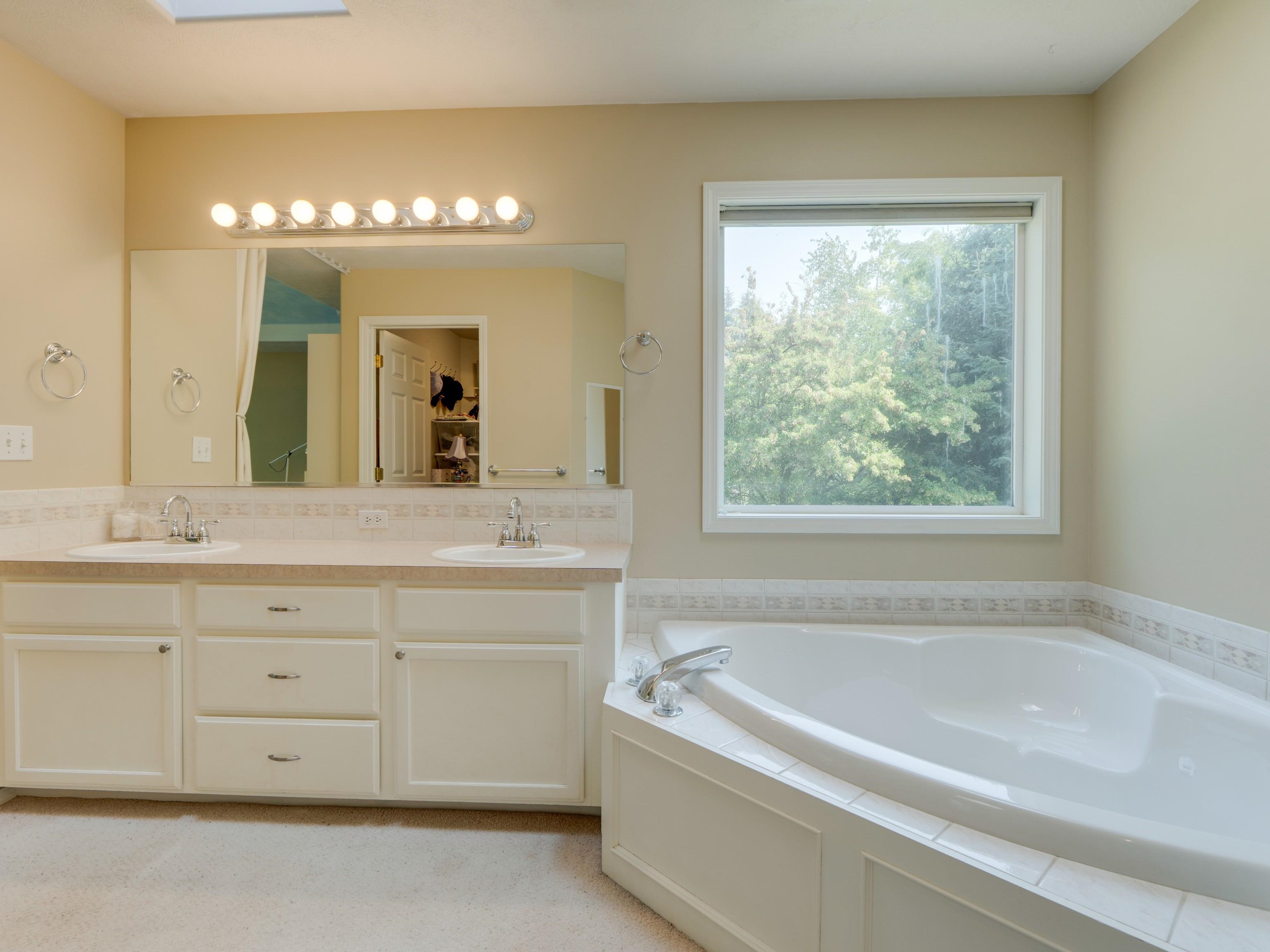 3703 S Sunderland Dr - Photo 21