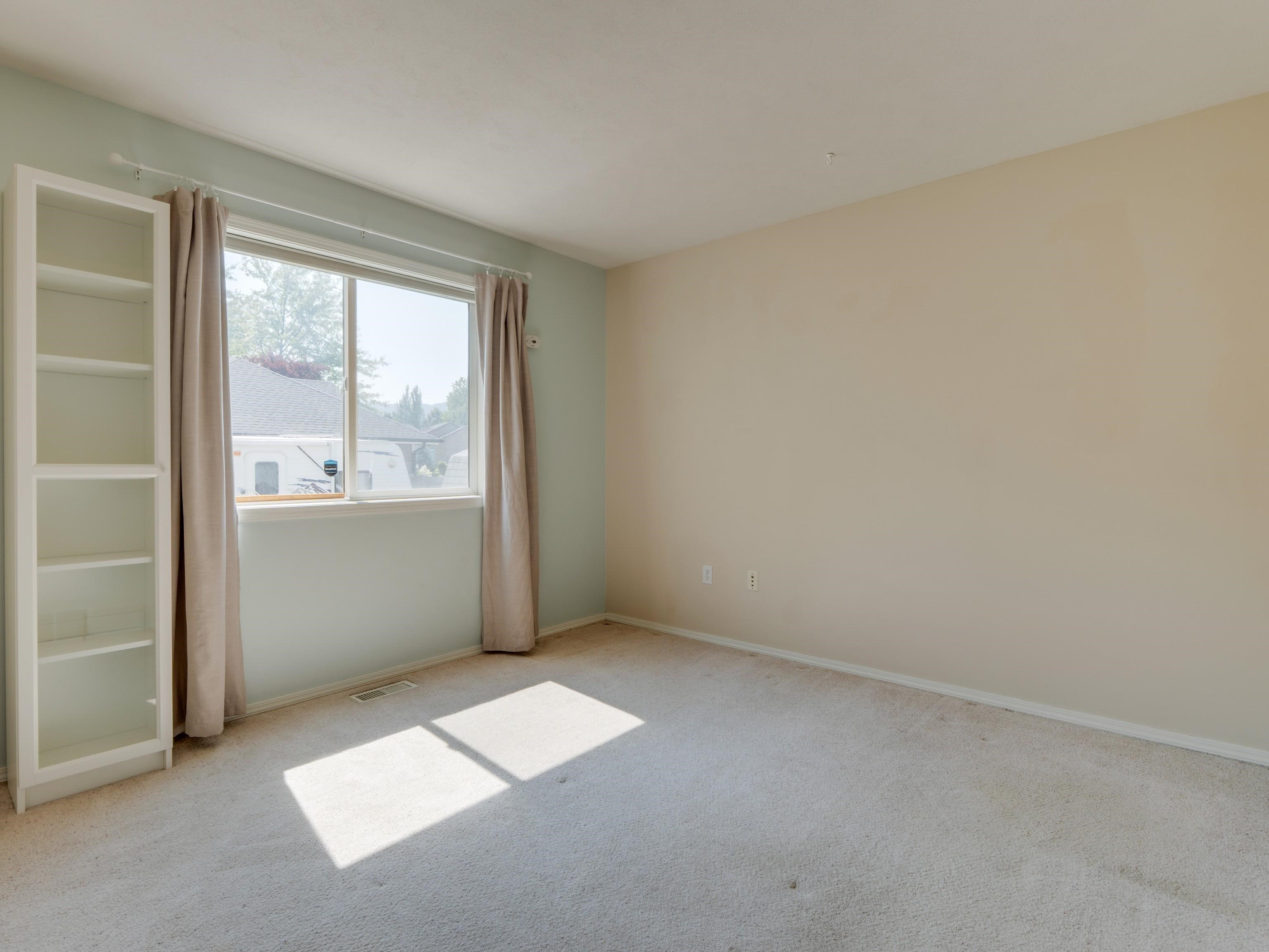 3703 S Sunderland Dr - Photo 23