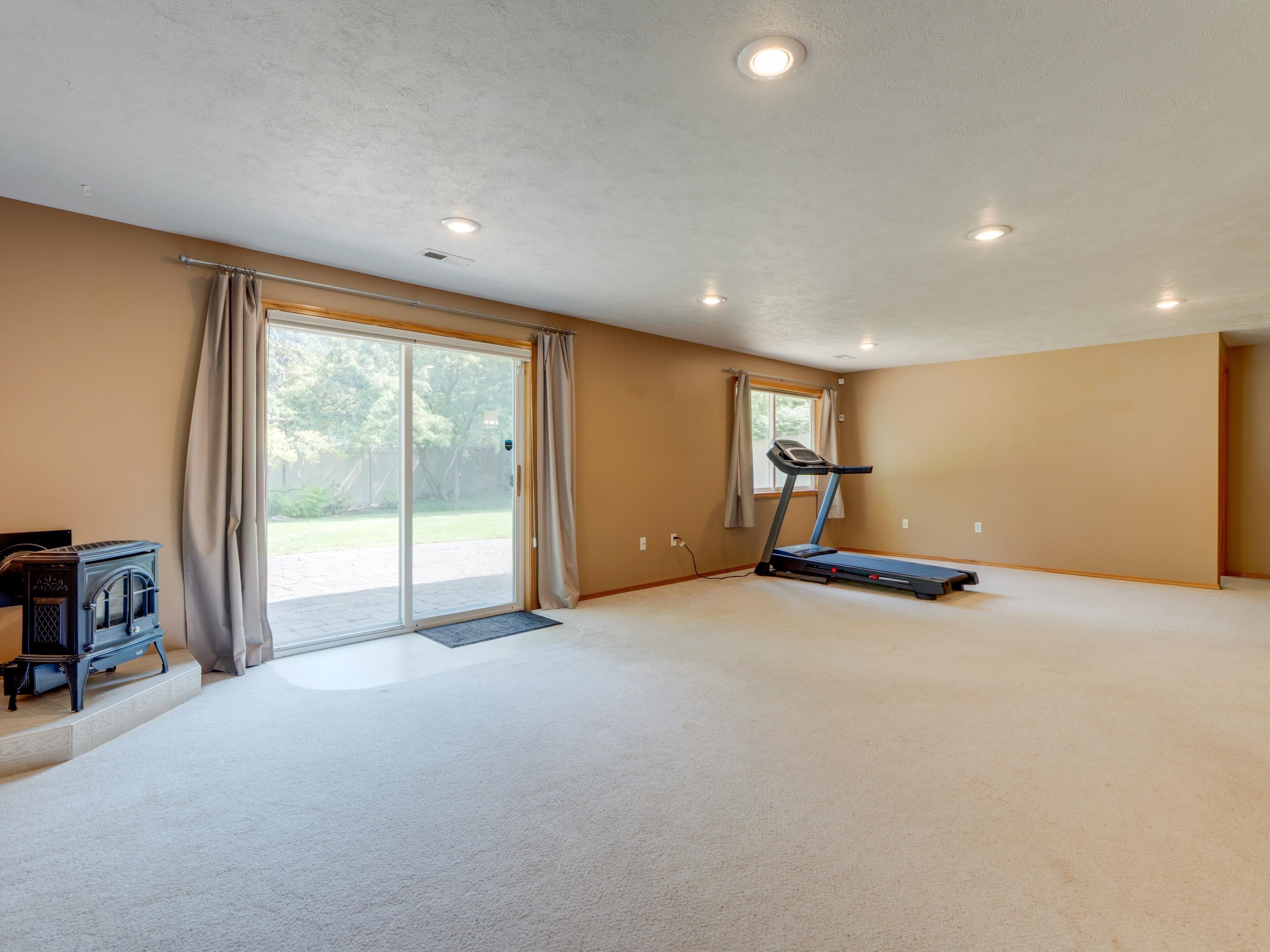 3703 S Sunderland Dr - Photo 26