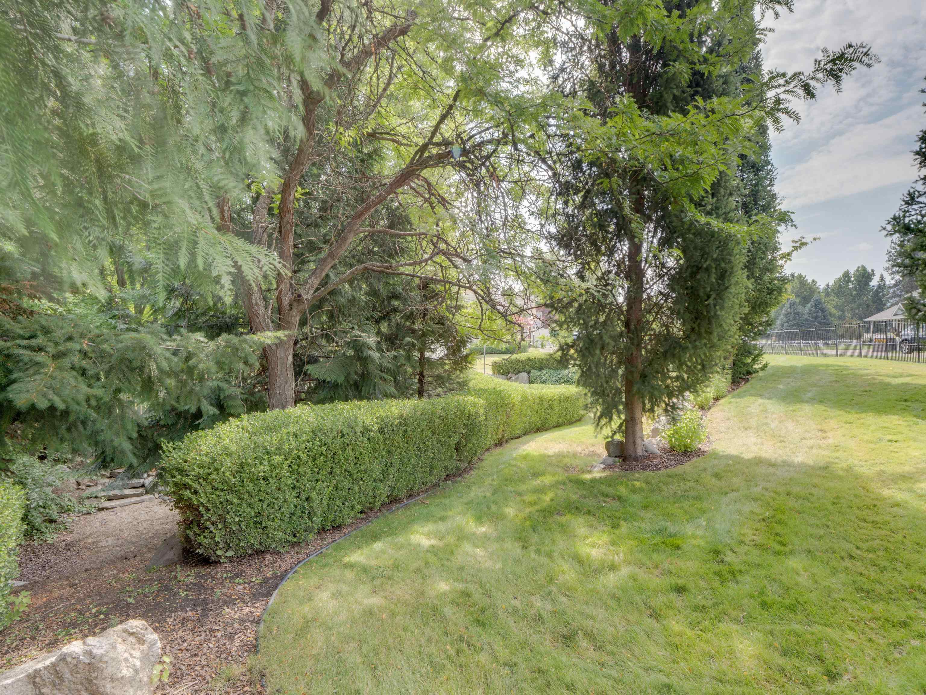 3703 S Sunderland Dr - Photo 45