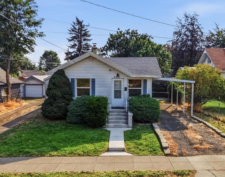 2312 N Jefferson St - Photo 1