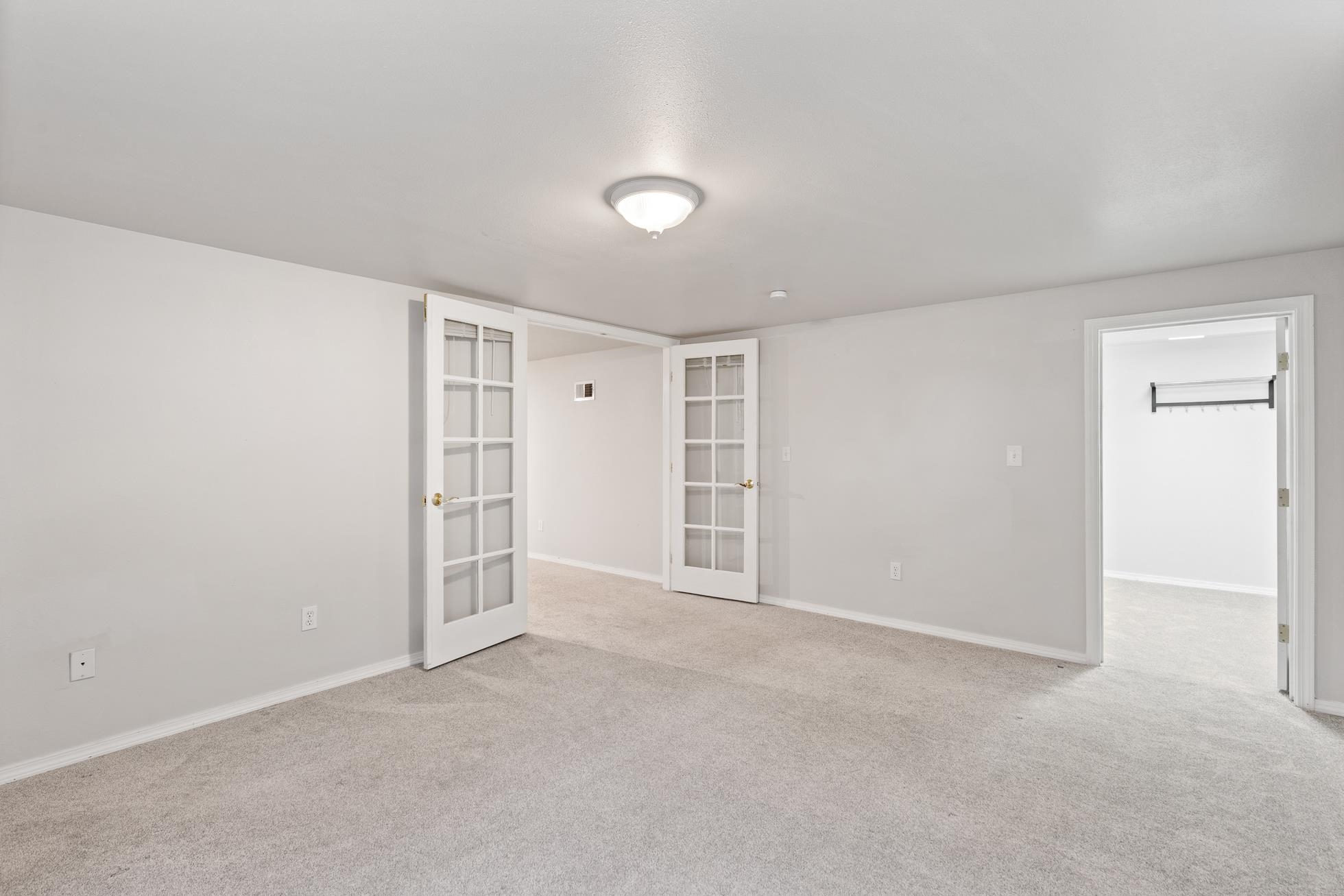 724 W Carolina Way - Photo 22