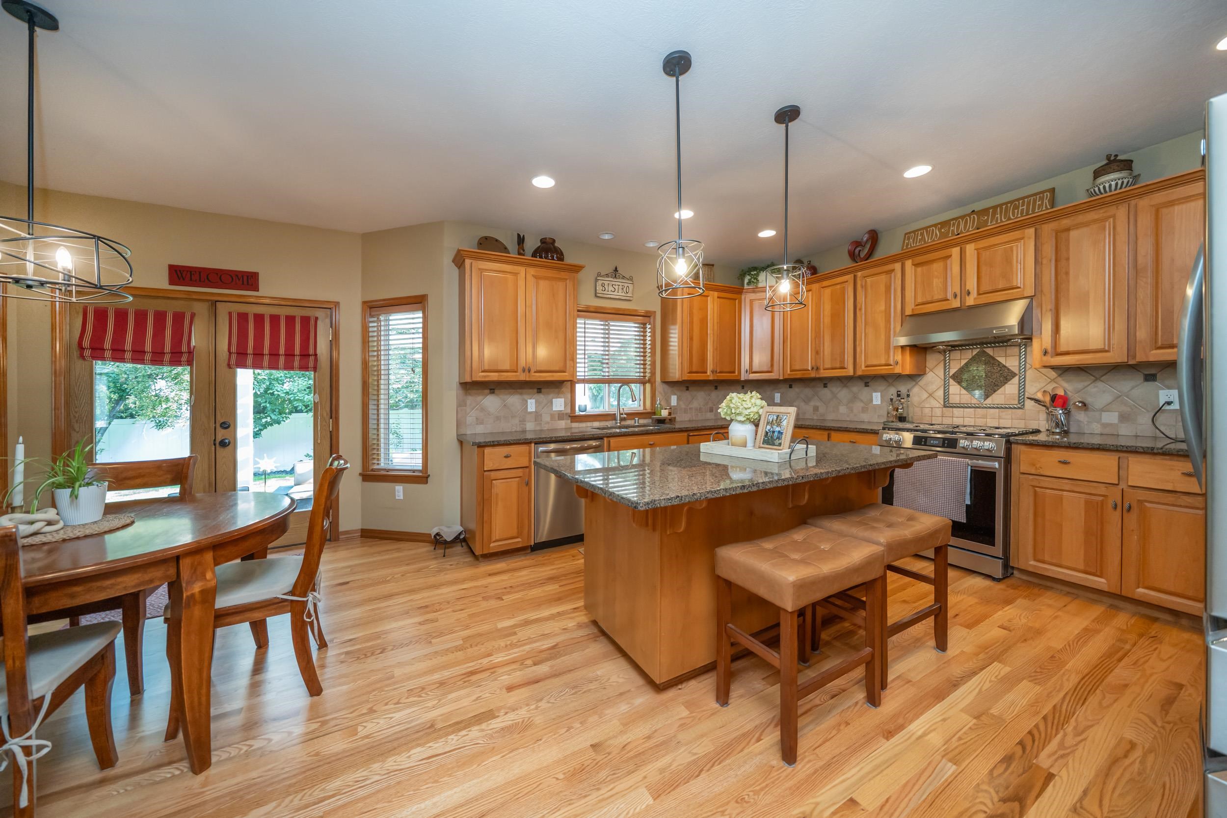 1017 E Golden Ct - Photo 13