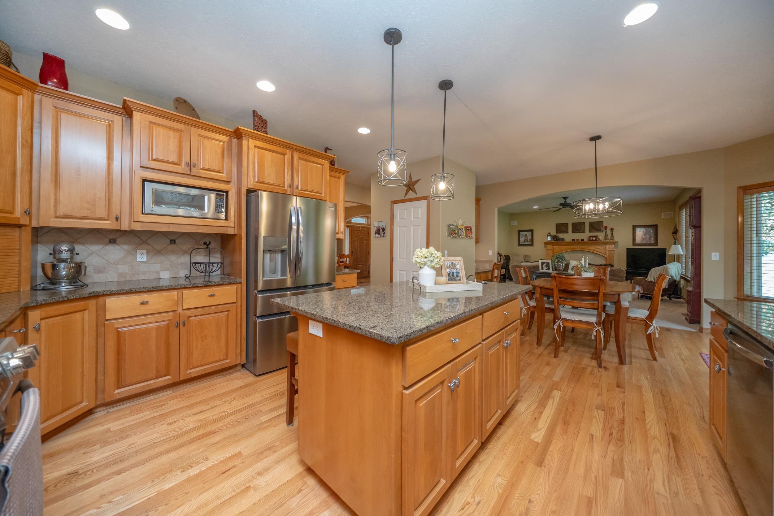 1017 E Golden Ct - Photo 15