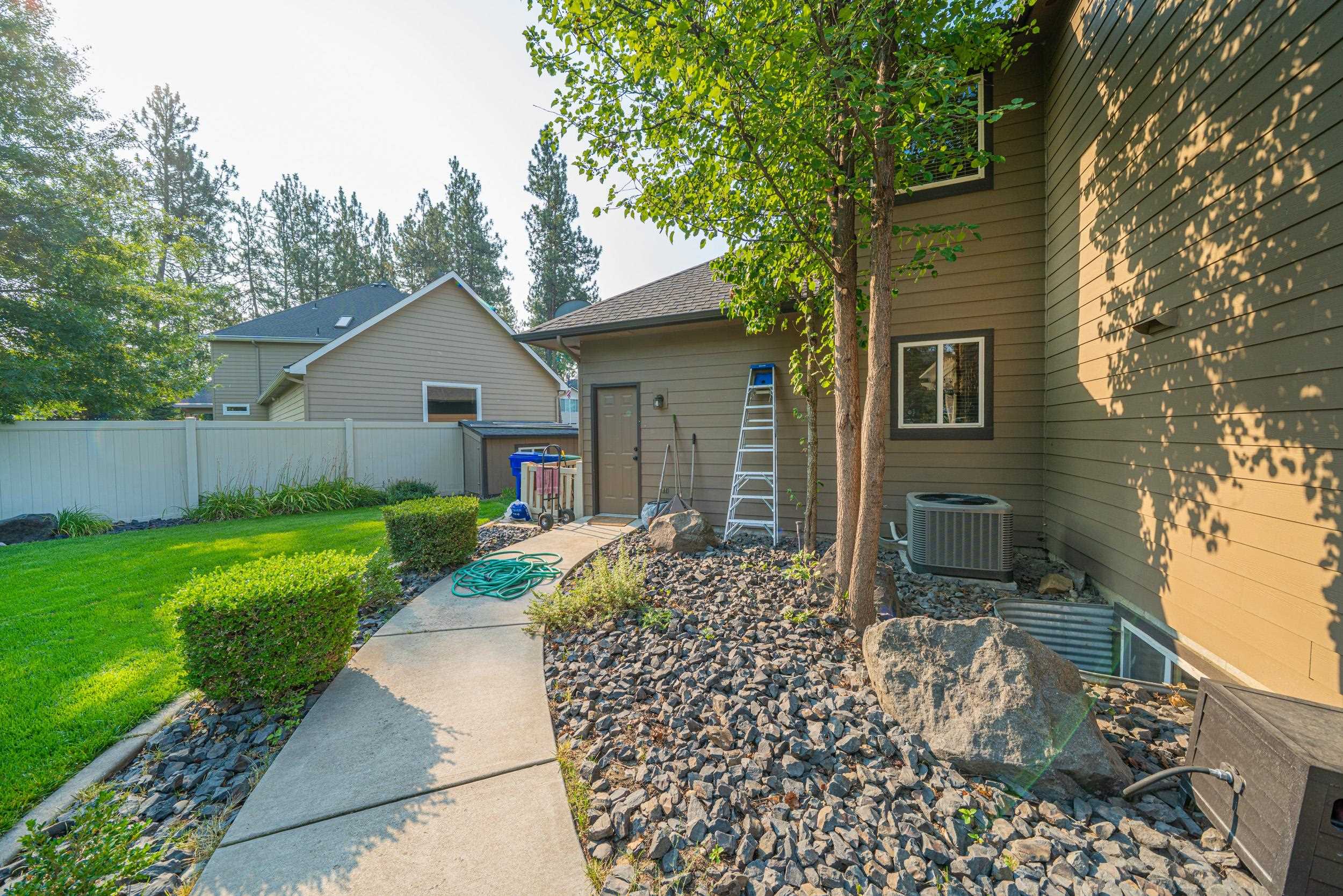 1017 E Golden Ct - Photo 25