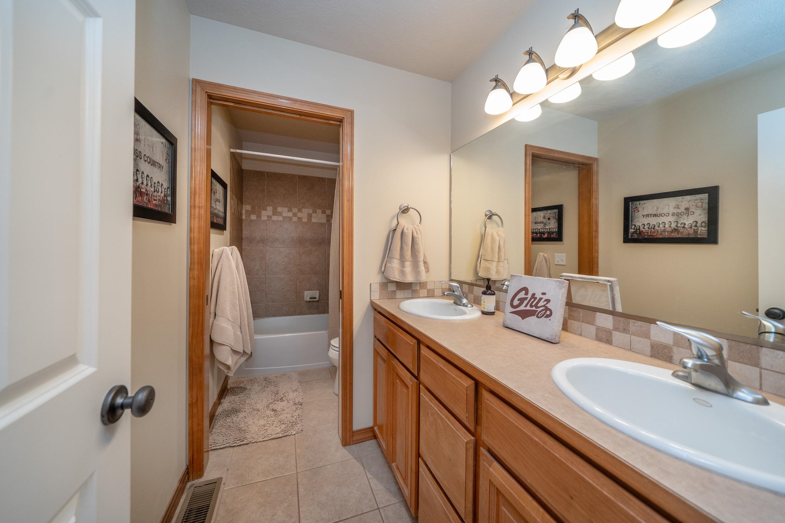1017 E Golden Ct - Photo 30