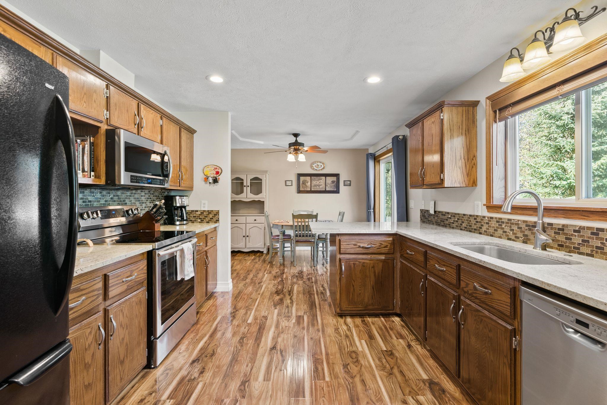 28013 N Bear Lake Rd - Photo 14