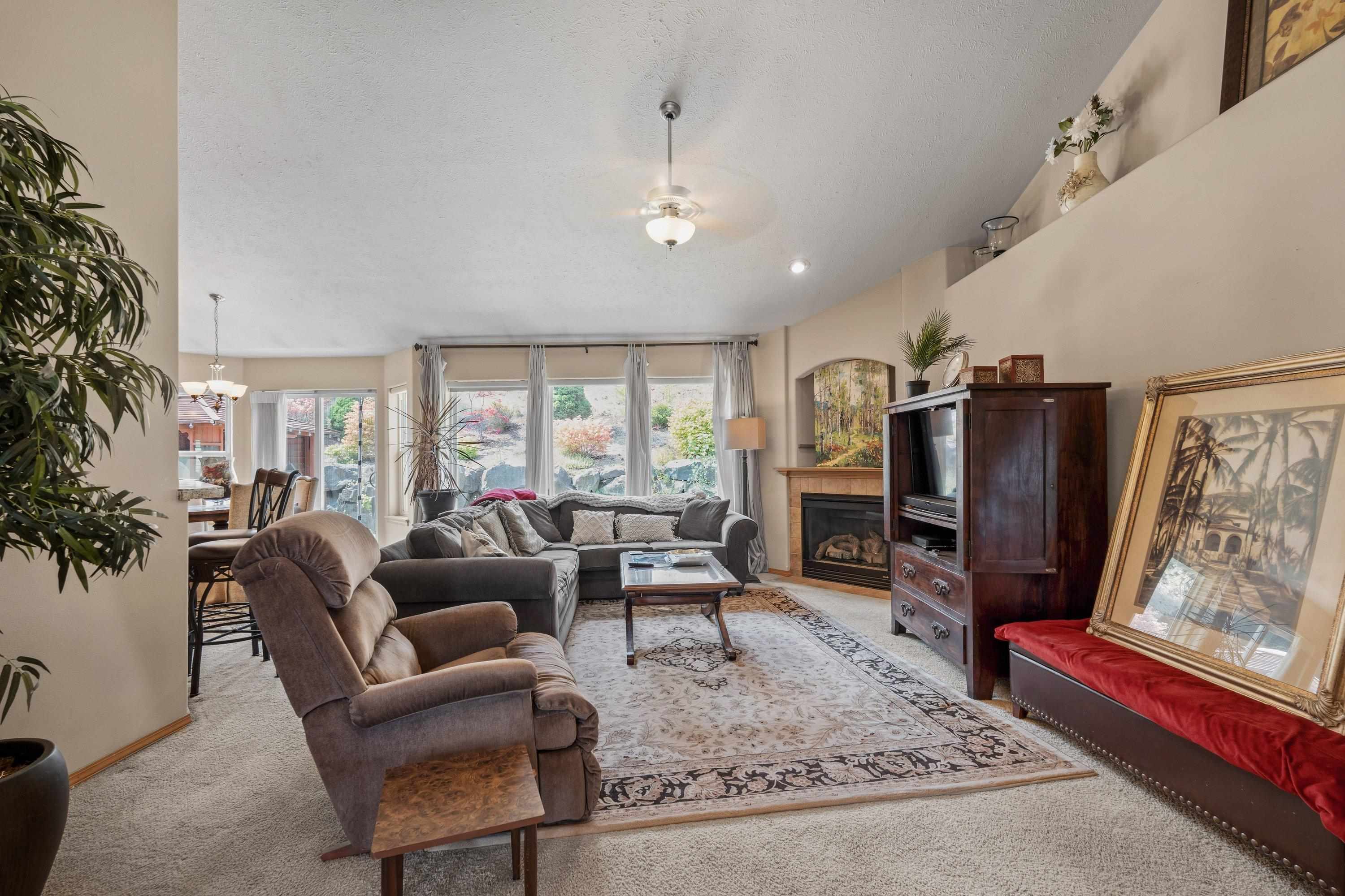 517 W Bolan Ave - Photo 11